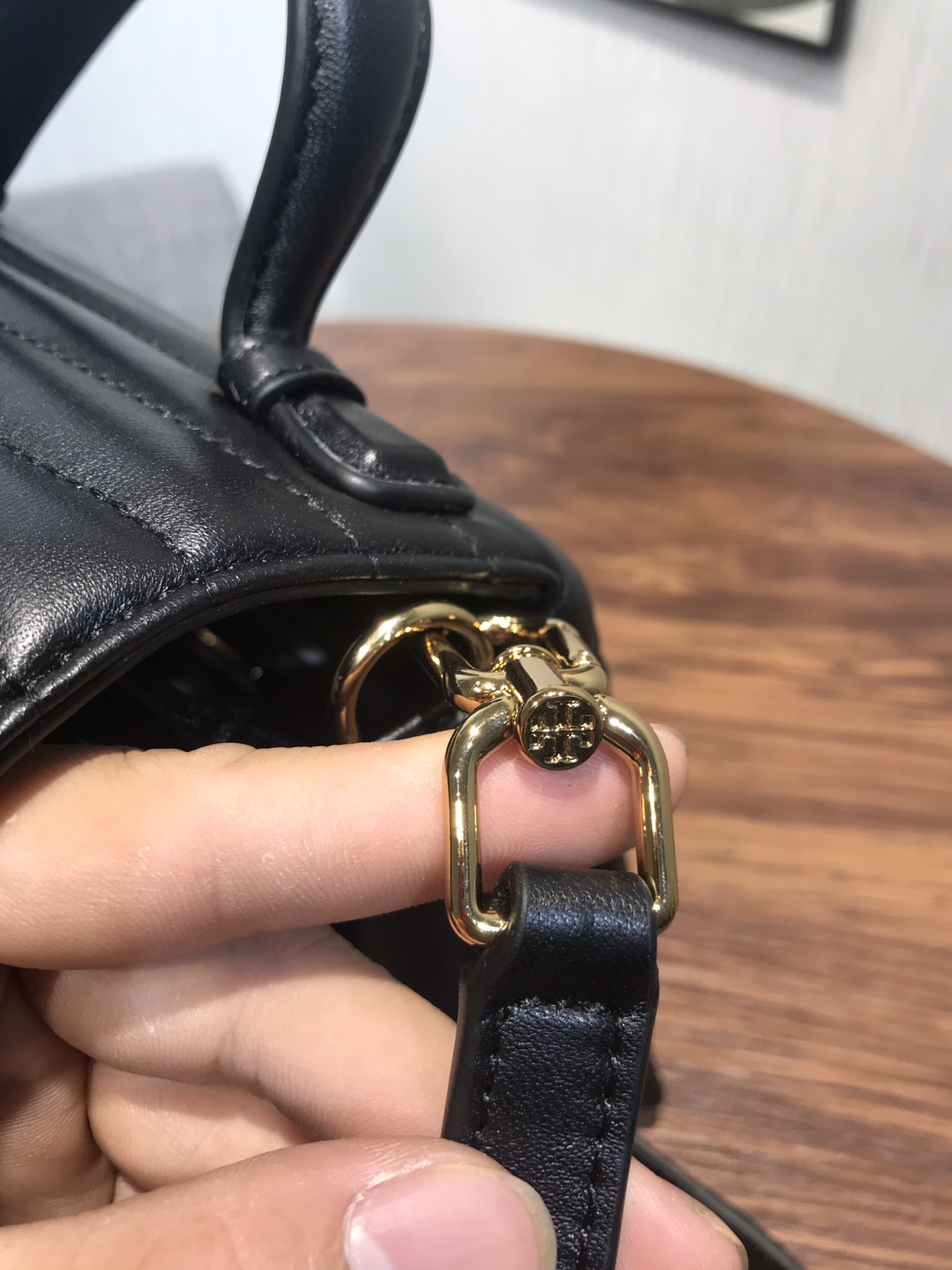 Tory Burch TB KIRA CHEVRON TOP-HANDLE