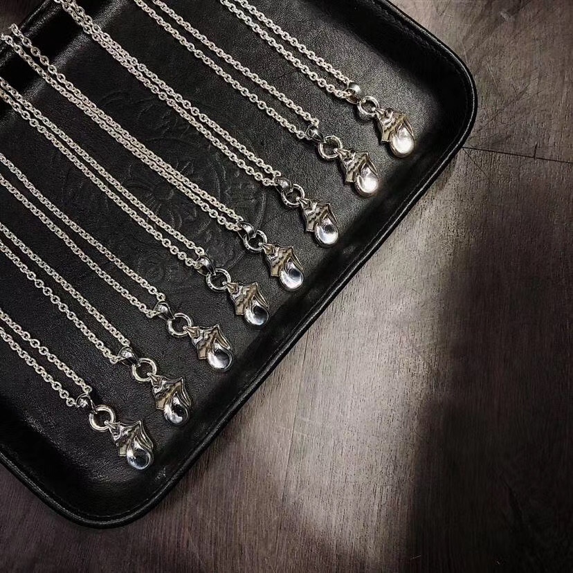 NO:588821,Chrome hearts rolled tongue necklace, exquisite jewelry, chrome hearts, necklace, instant delivery19860909现秒货发克罗心石滚舌头项链,饰品精品,chrome hearts,necklace,Jewelry