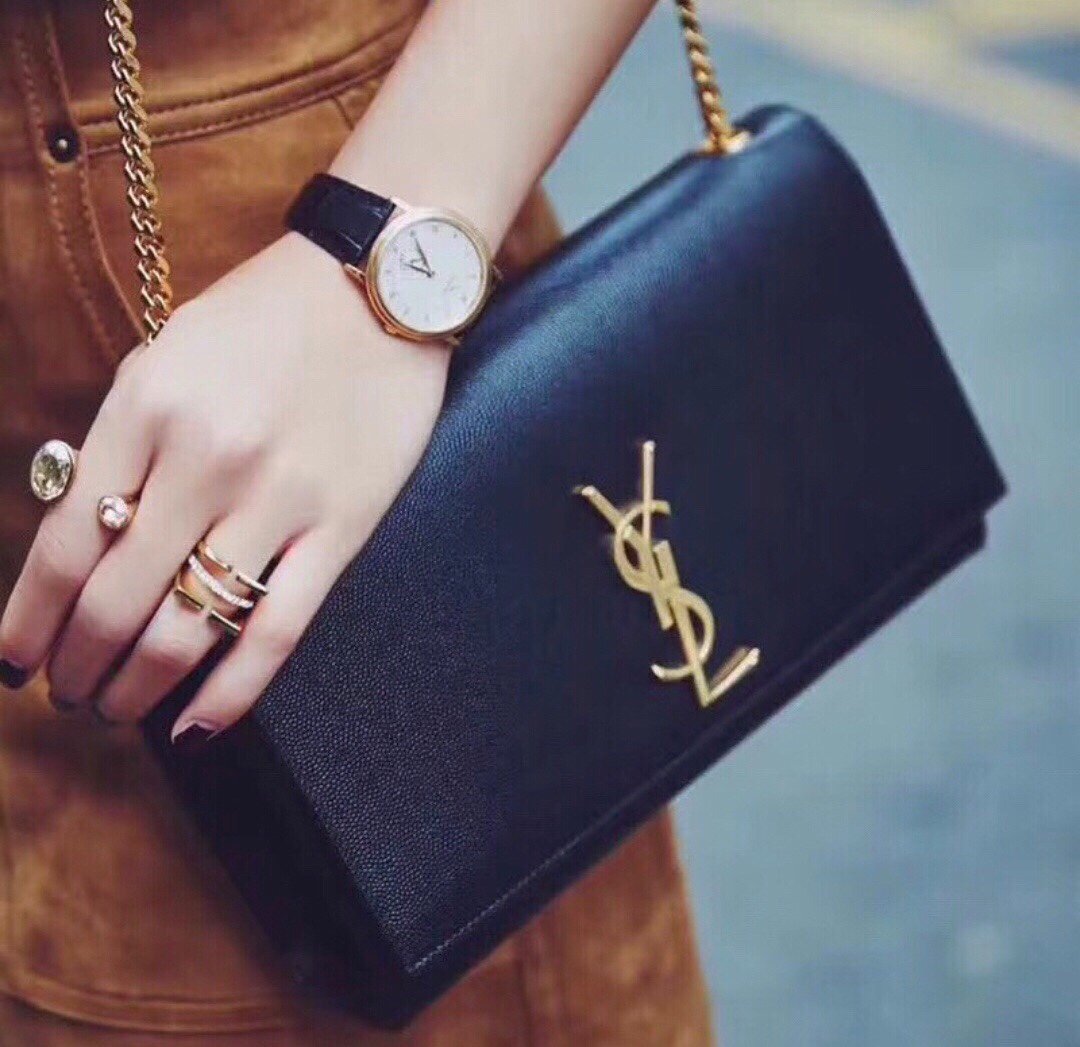 YSL ๐ฒ๐๐๐ ๐ฎ๐ฐ๐๐ ้ฑผๅญ้
ฑๆๆ้พๆกๅ
้ป่ฒ/้ๆฃ
