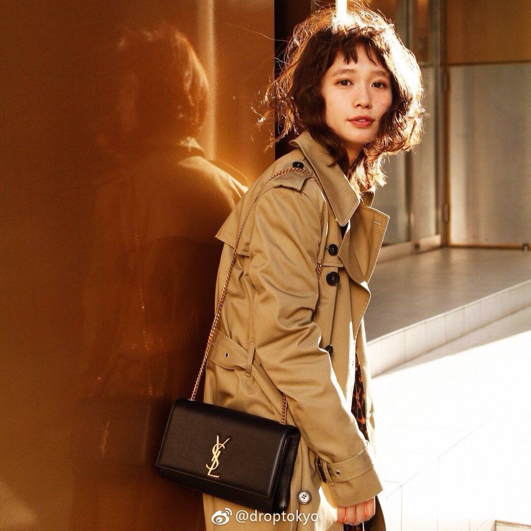 YSL ๐ฒ๐๐๐ ๐ฎ๐ฐ๐๐ ้ฑผๅญ้
ฑๆๆ้พๆกๅ
้ป่ฒ/้ๆฃ
