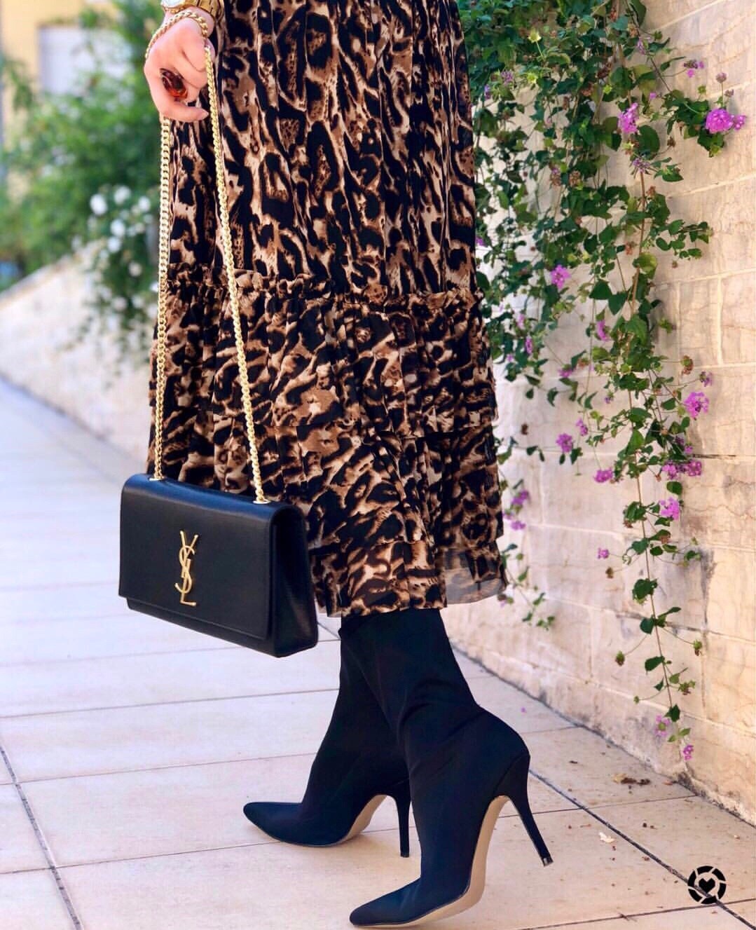 YSL ๐ฒ๐๐๐ ๐ฎ๐ฐ๐๐ ้ฑผๅญ้
ฑๆๆ้พๆกๅ
้ป่ฒ/้ๆฃ