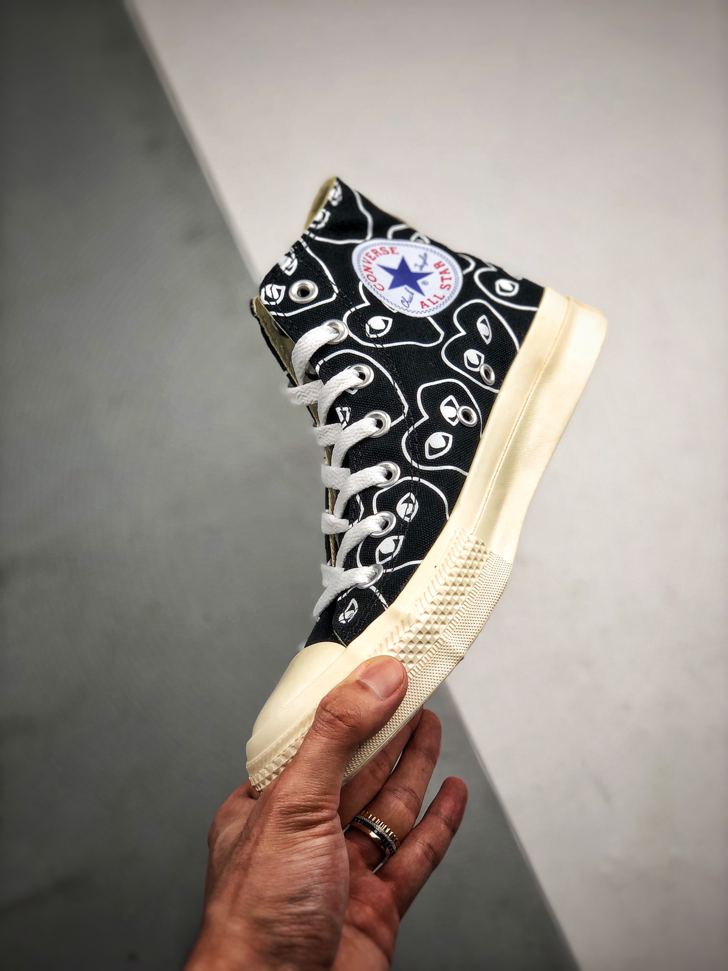 150 重磅推出 独家首发   PLAY COMME des GAR ONS x CONVERSE  携手打造的新款 Chuck Taylor