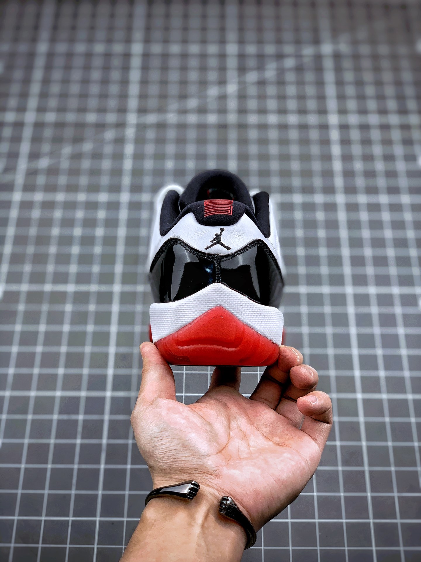 360 Air Jordan 11 Low “White/Bred” AJ11黑红外线