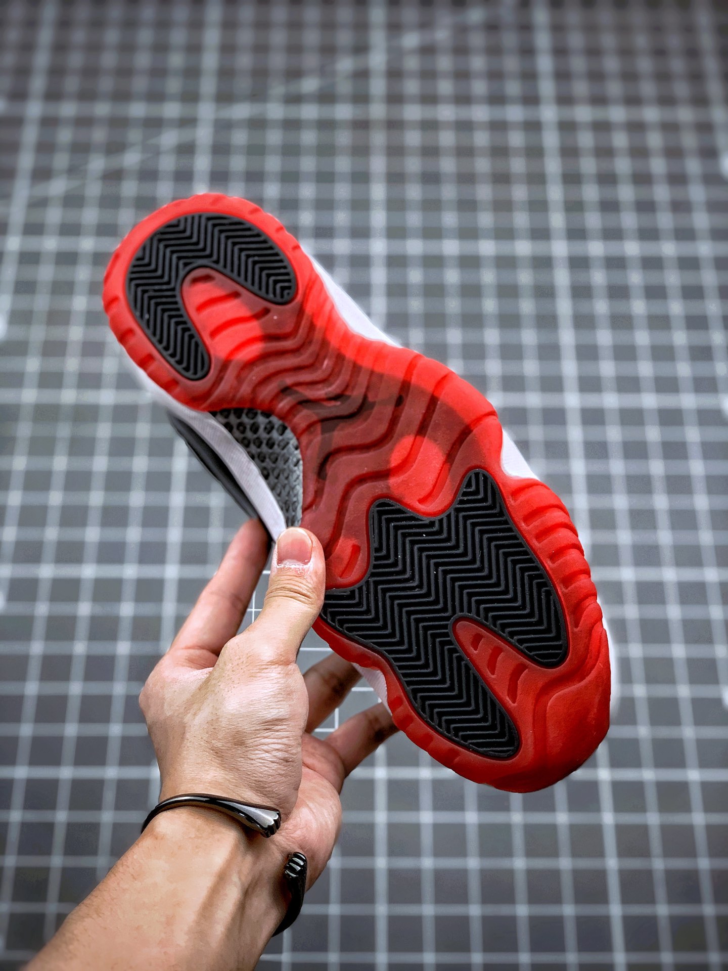 360 Air Jordan 11 Low “White/Bred” AJ11黑红外线