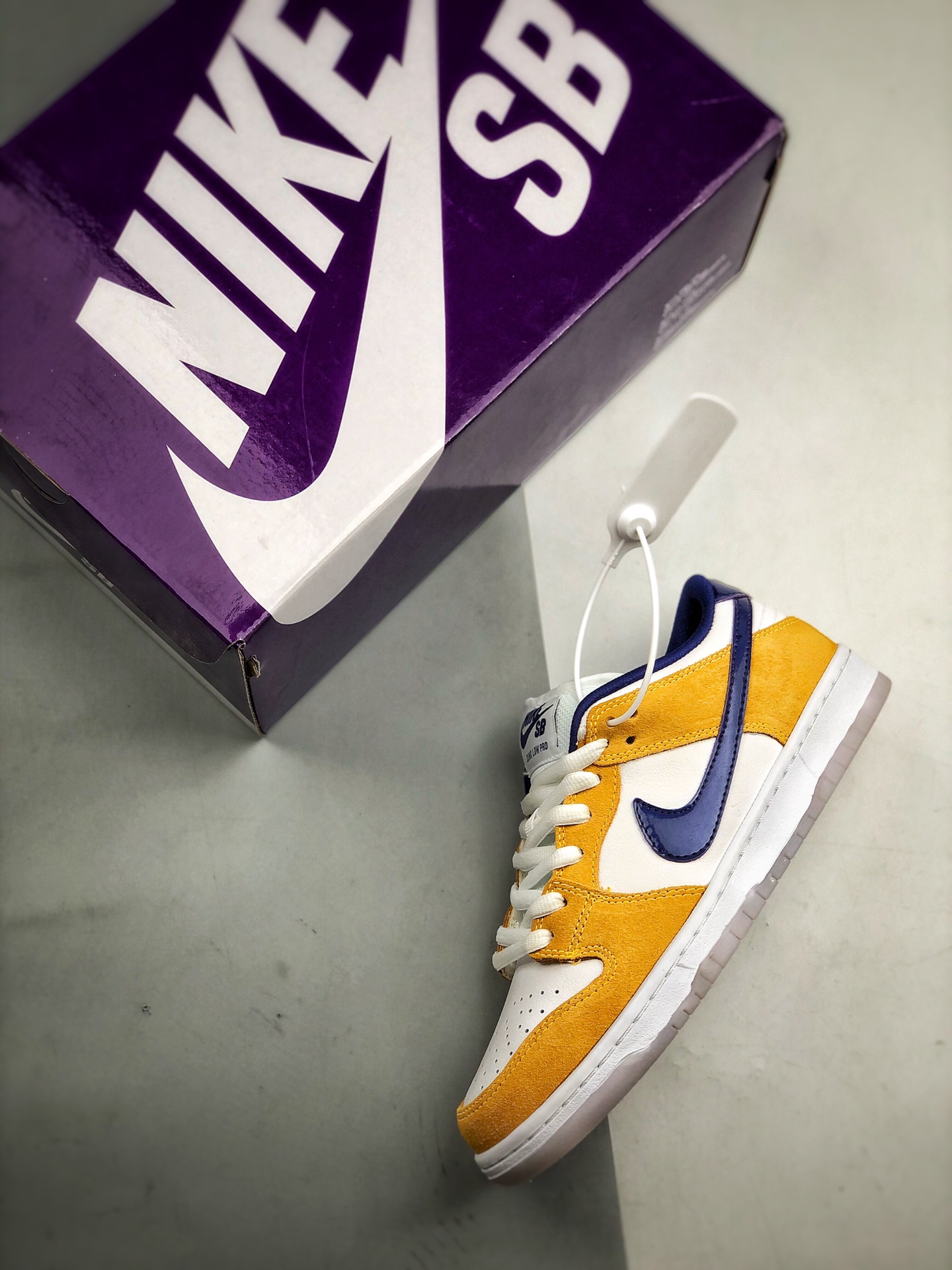 290 Nike SB Dunk Low Laser Orange 湖人紫金配色 纯原市场最优 货号：BQ6817-800