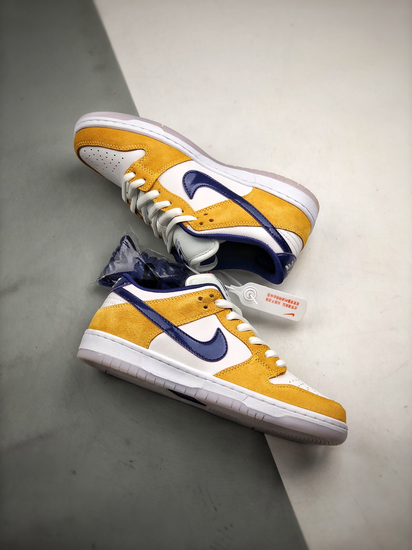 290 Nike SB Dunk Low Laser Orange 湖人紫金配色 纯原市场最优 货号：BQ6817-800