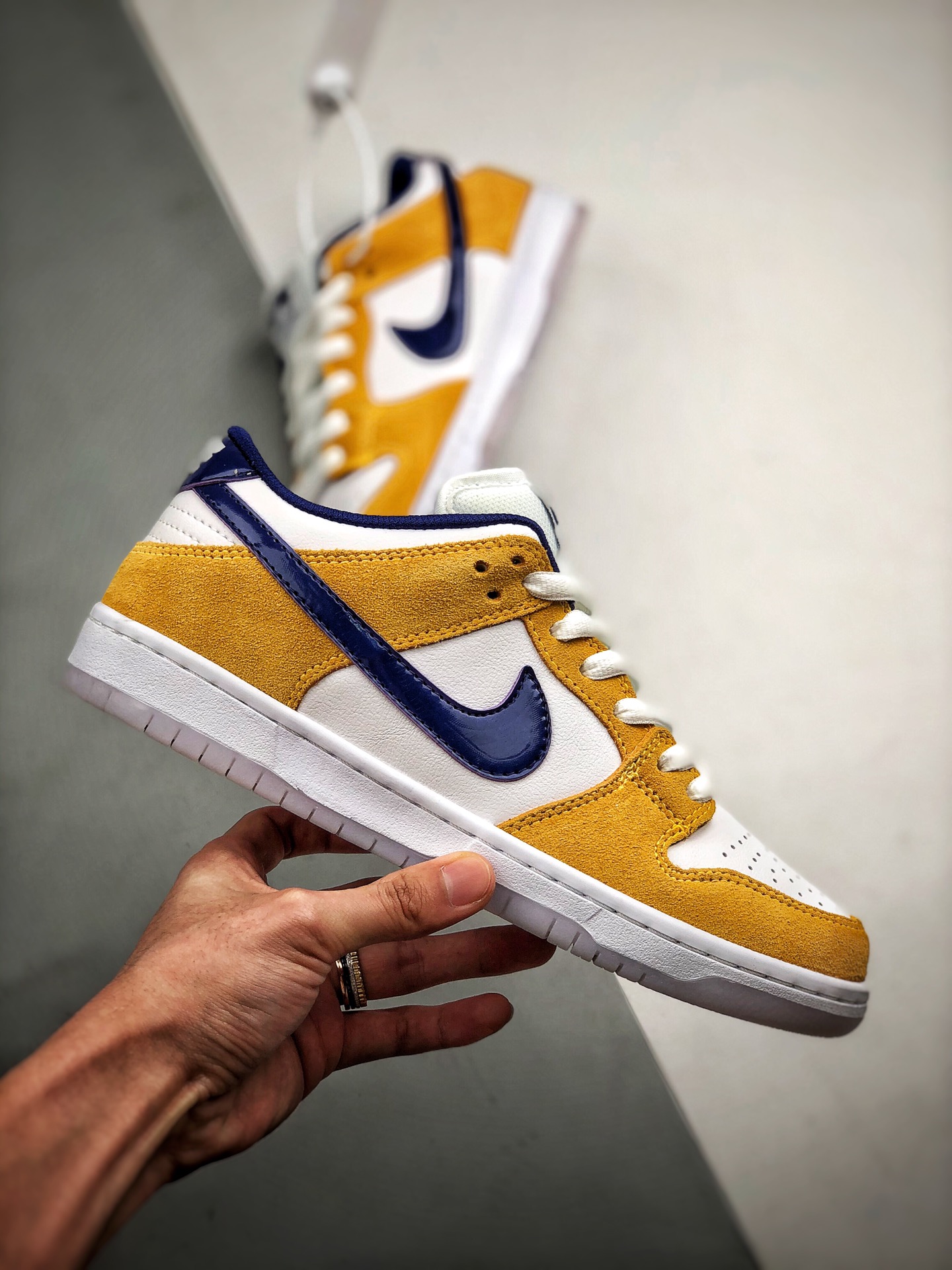 290 Nike SB Dunk Low Laser Orange 湖人紫金配色 纯原市场最优 货号：BQ6817-800