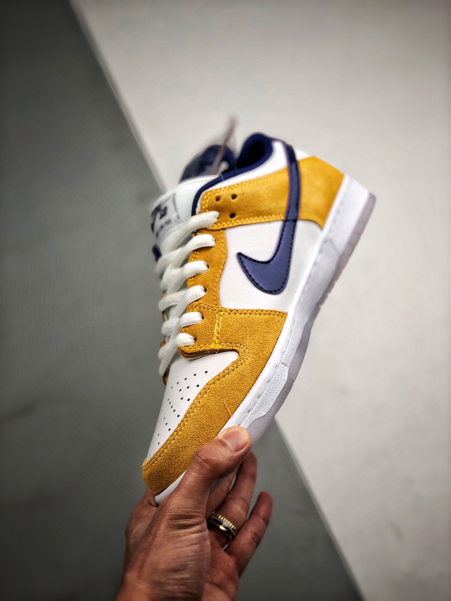 290 Nike SB Dunk Low Laser Orange 湖人紫金配色 纯原市场最优 货号：BQ6817-800