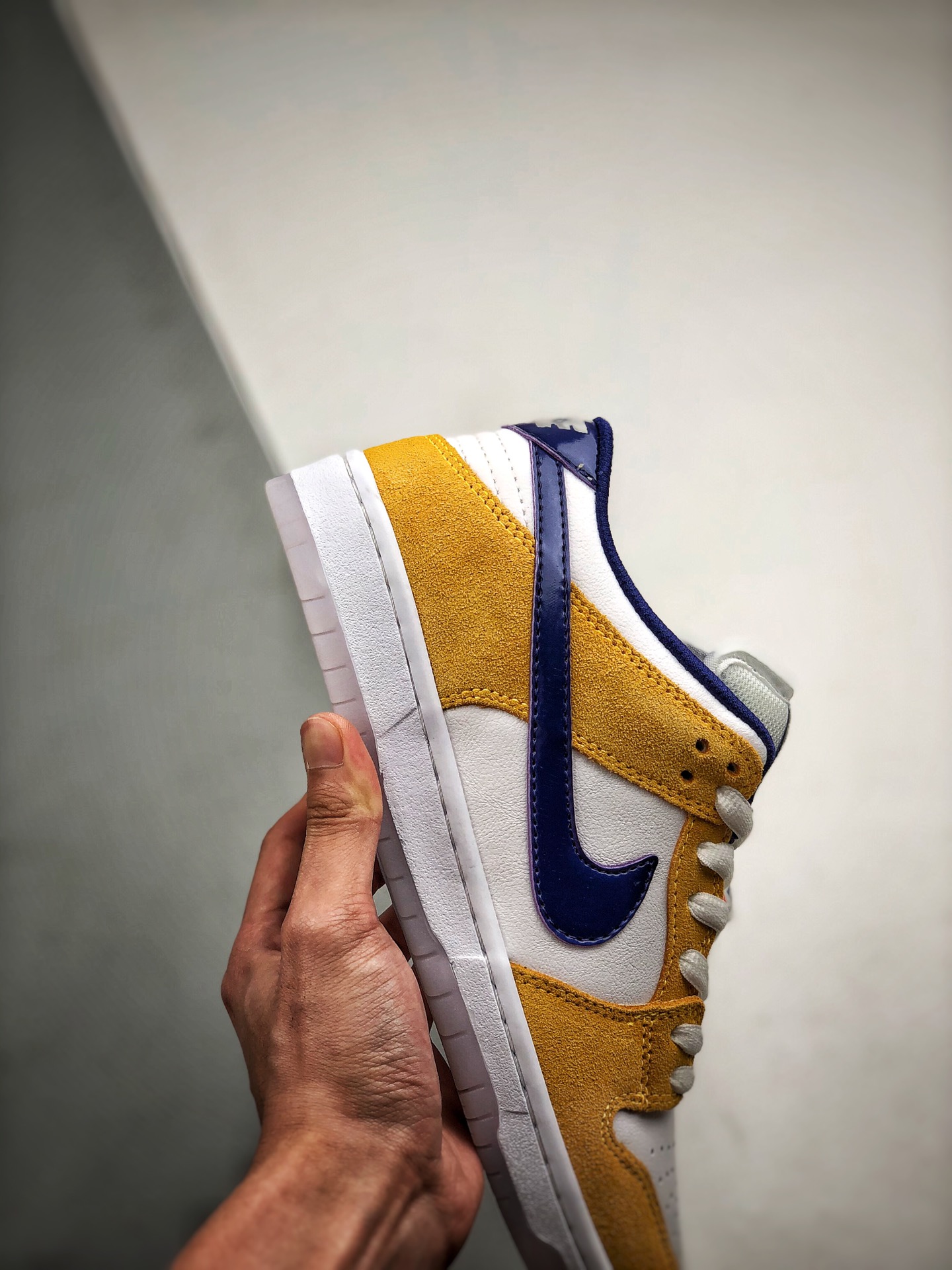 290 Nike SB Dunk Low Laser Orange 湖人紫金配色 纯原市场最优 货号：BQ6817-800