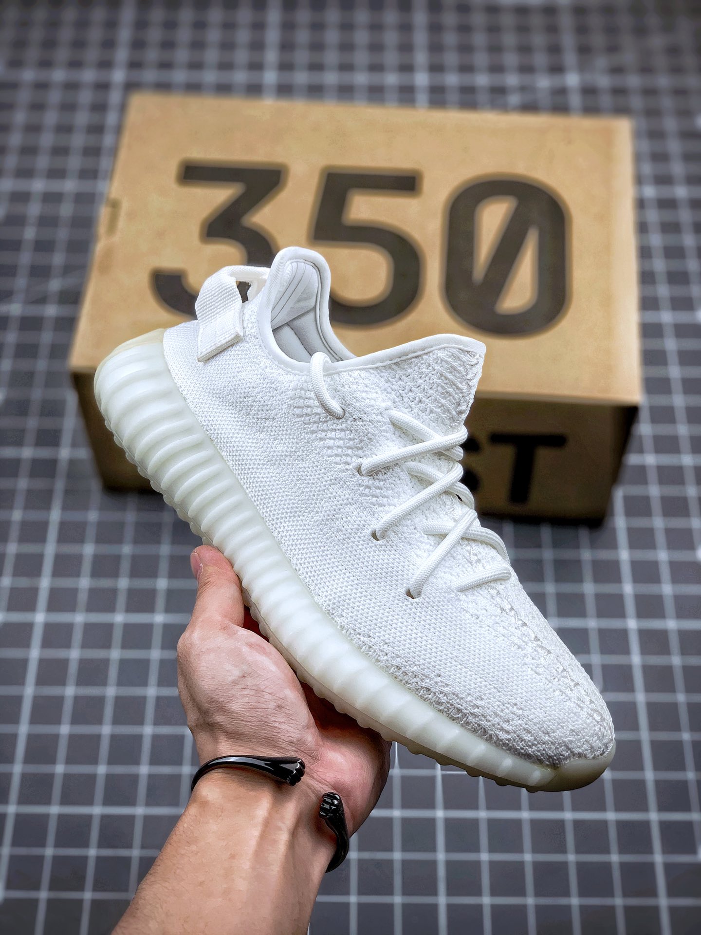290 国内知名纯原工厂 特价 Adidas 350 Boost V2 纯白冰淇淋