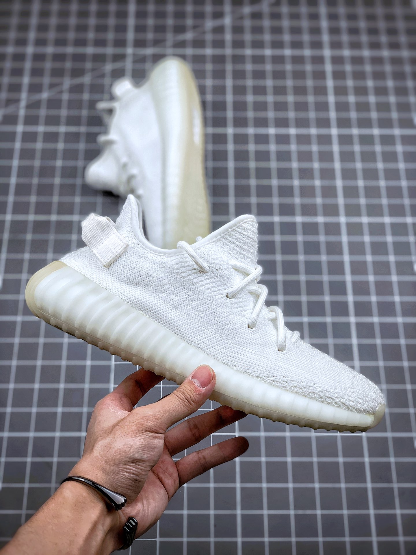290 国内知名纯原工厂 特价 Adidas 350 Boost V2 纯白冰淇淋