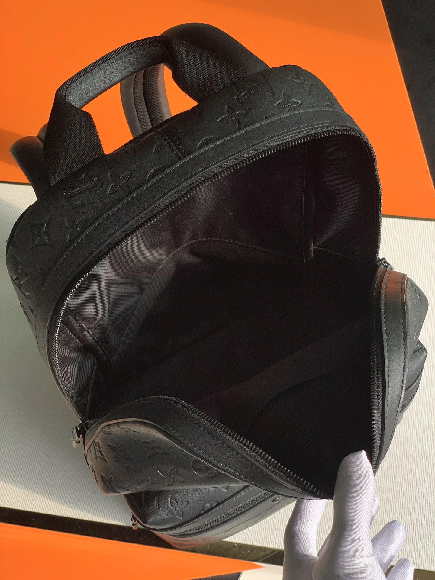 Louis Vuitton LV Sprinter 双肩包 M44727黑色