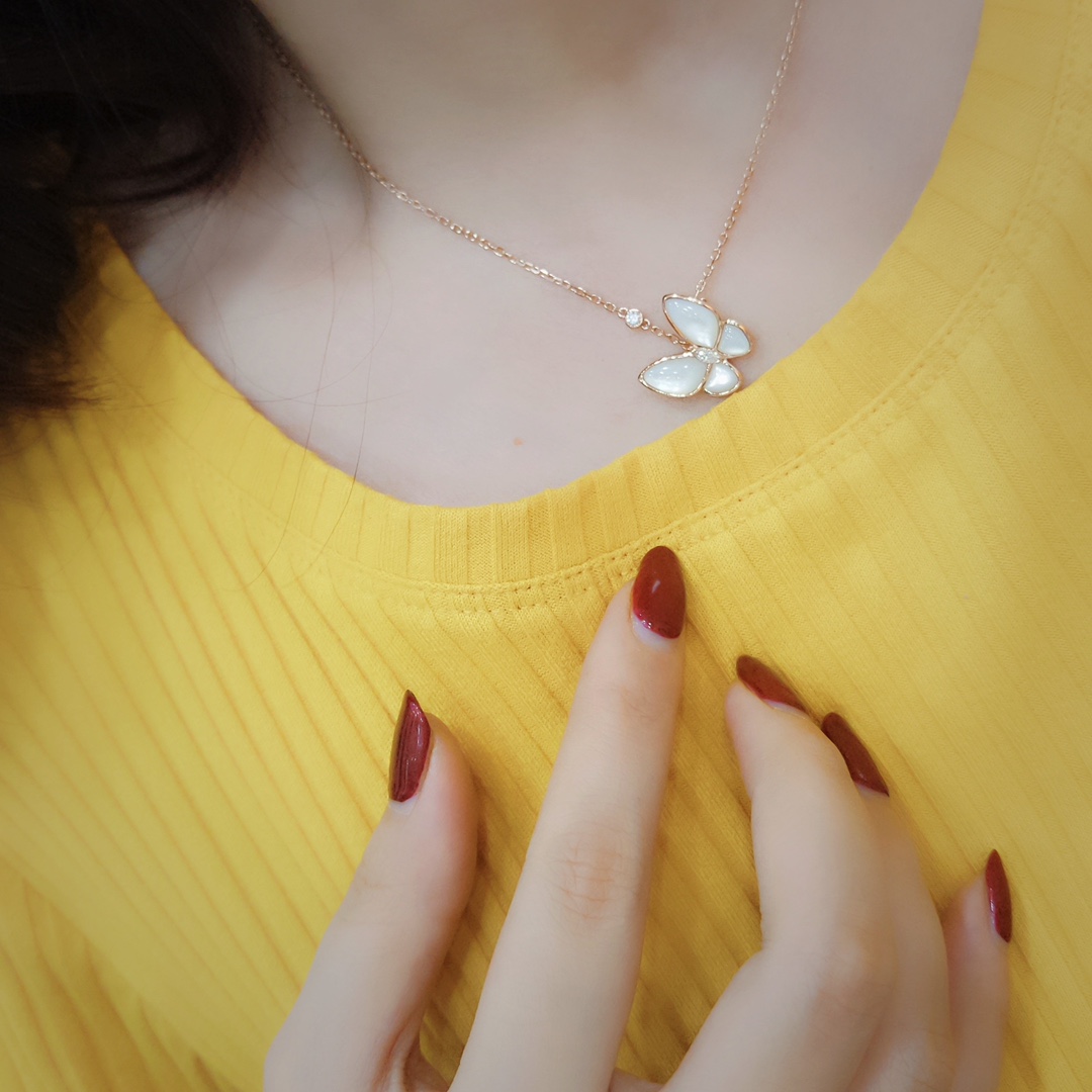 Van Cleef & Arpels VCA白贝母蝴蝶项链