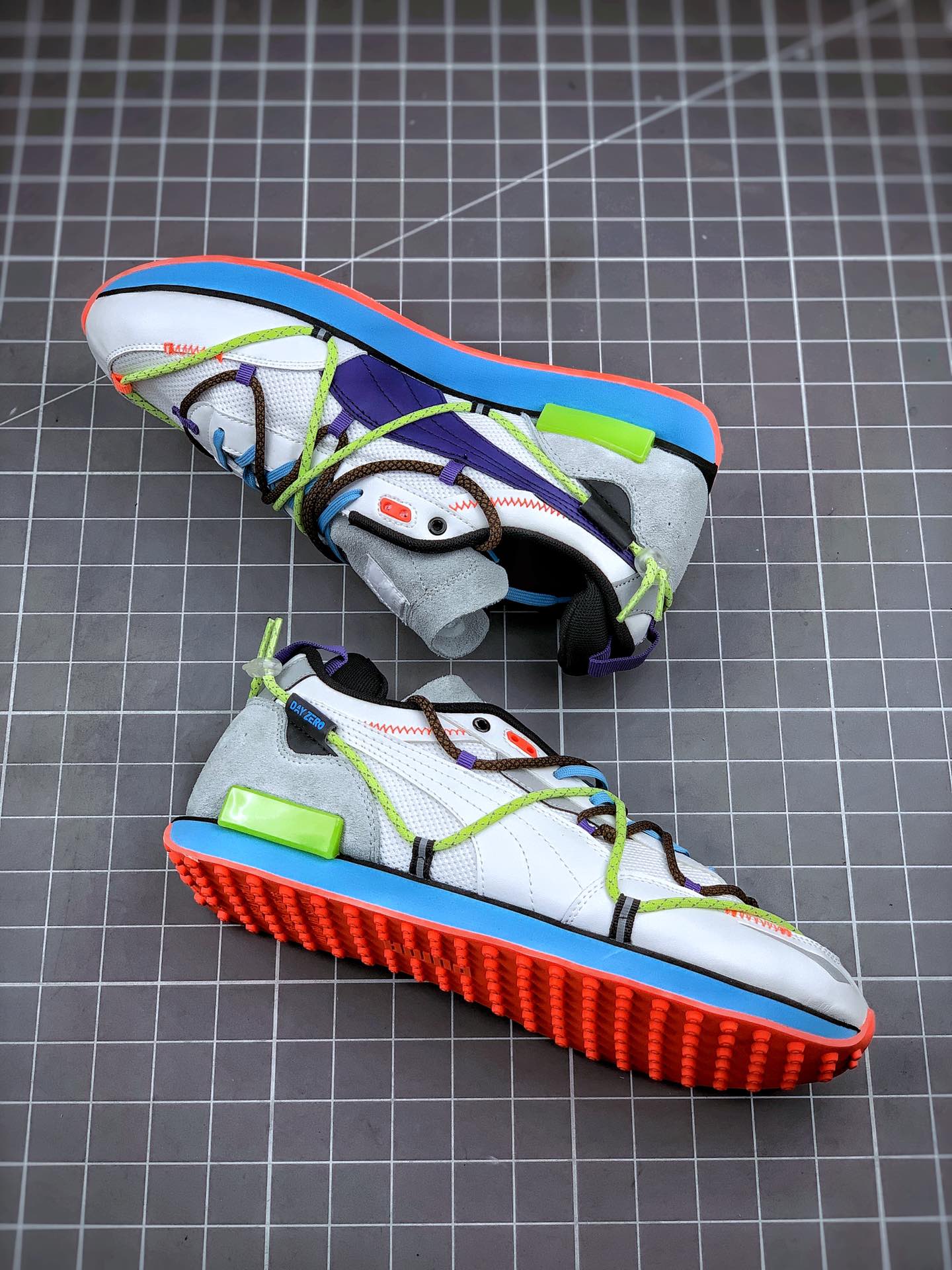 230 Puma x Central Saint Martins Future Rider  彪马复古跑步鞋 今年联名大户 A8B0320