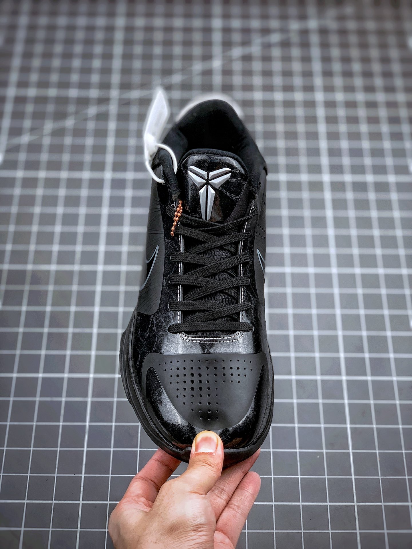 270 NIKE ZOOM KOBE 5 PROTRO  莞产纯原科比五代 ZK5 ”纯黑镭射” 此次ZK5官方复刻传承了元年经典