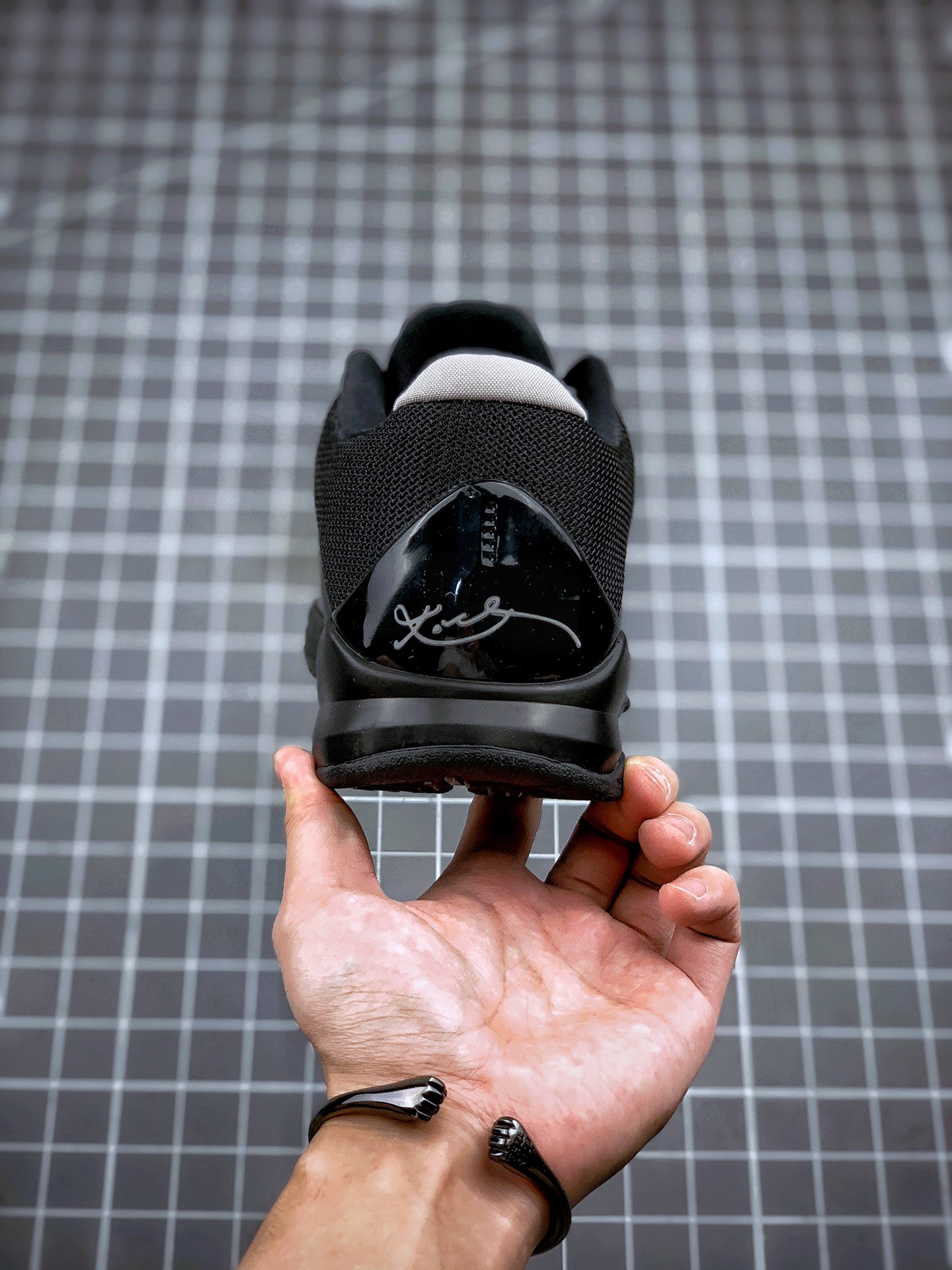270 NIKE ZOOM KOBE 5 PROTRO  莞产纯原科比五代 ZK5 ”纯黑镭射” 此次ZK5官方复刻传承了元年经典