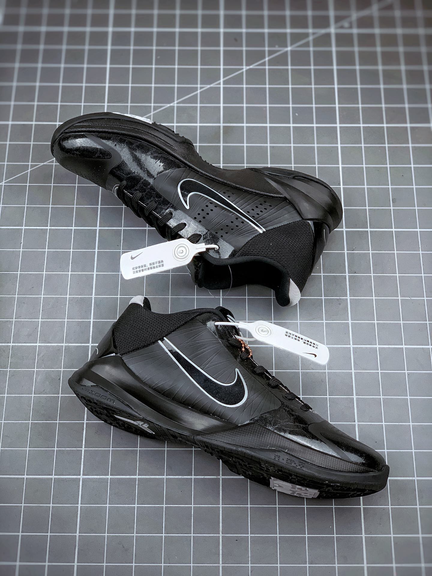 270 NIKE ZOOM KOBE 5 PROTRO  莞产纯原科比五代 ZK5 ”纯黑镭射” 此次ZK5官方复刻传承了元年经典