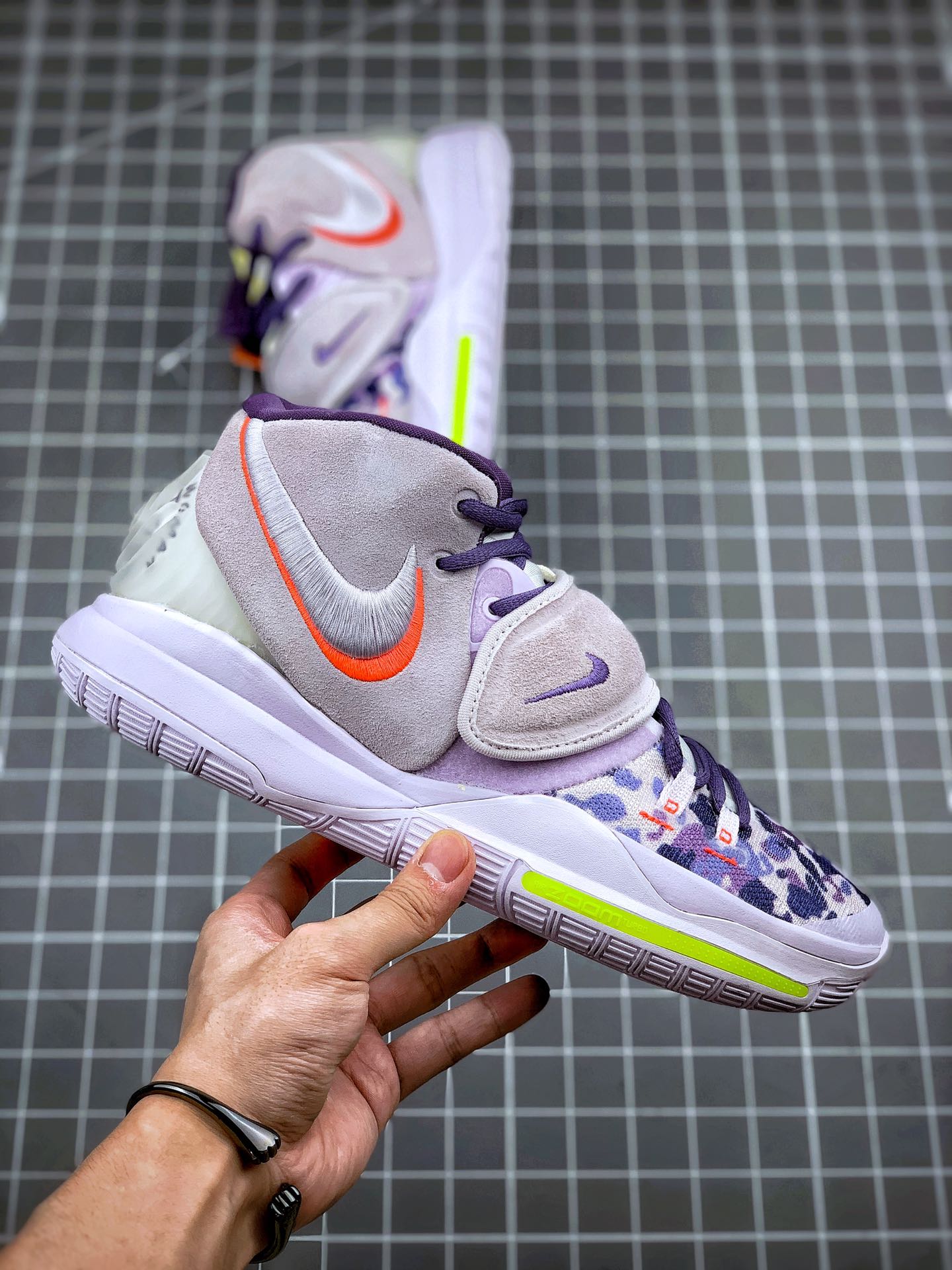 270 Nike Kyrie 6 PRE HEAT EP  欧文全新六代签名战靴  CD5031-500
