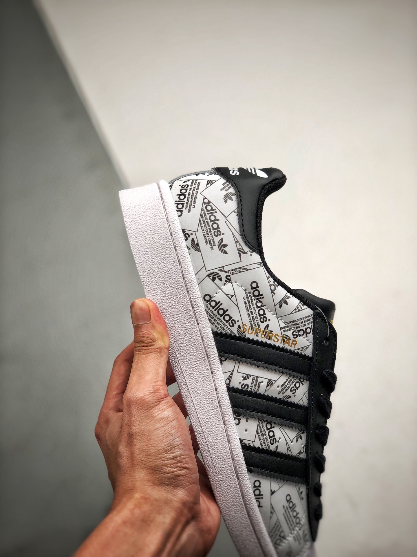 150 Adidas阿迪达斯 Originals SUPERSTAR W 贝壳头官网同步 白黑海报3M EF1480