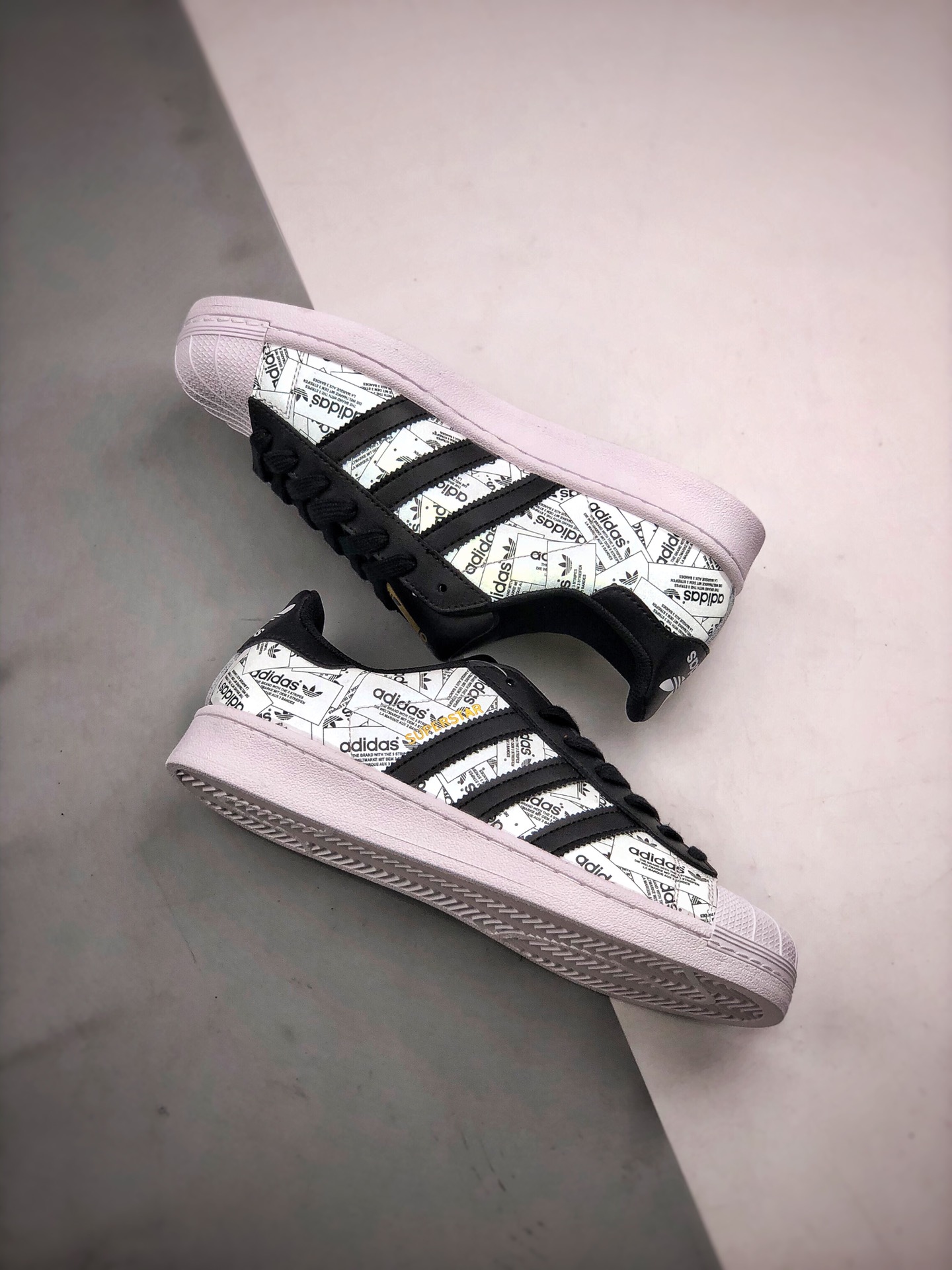 150 Adidas阿迪达斯 Originals SUPERSTAR W 贝壳头官网同步 白黑海报3M EF1480