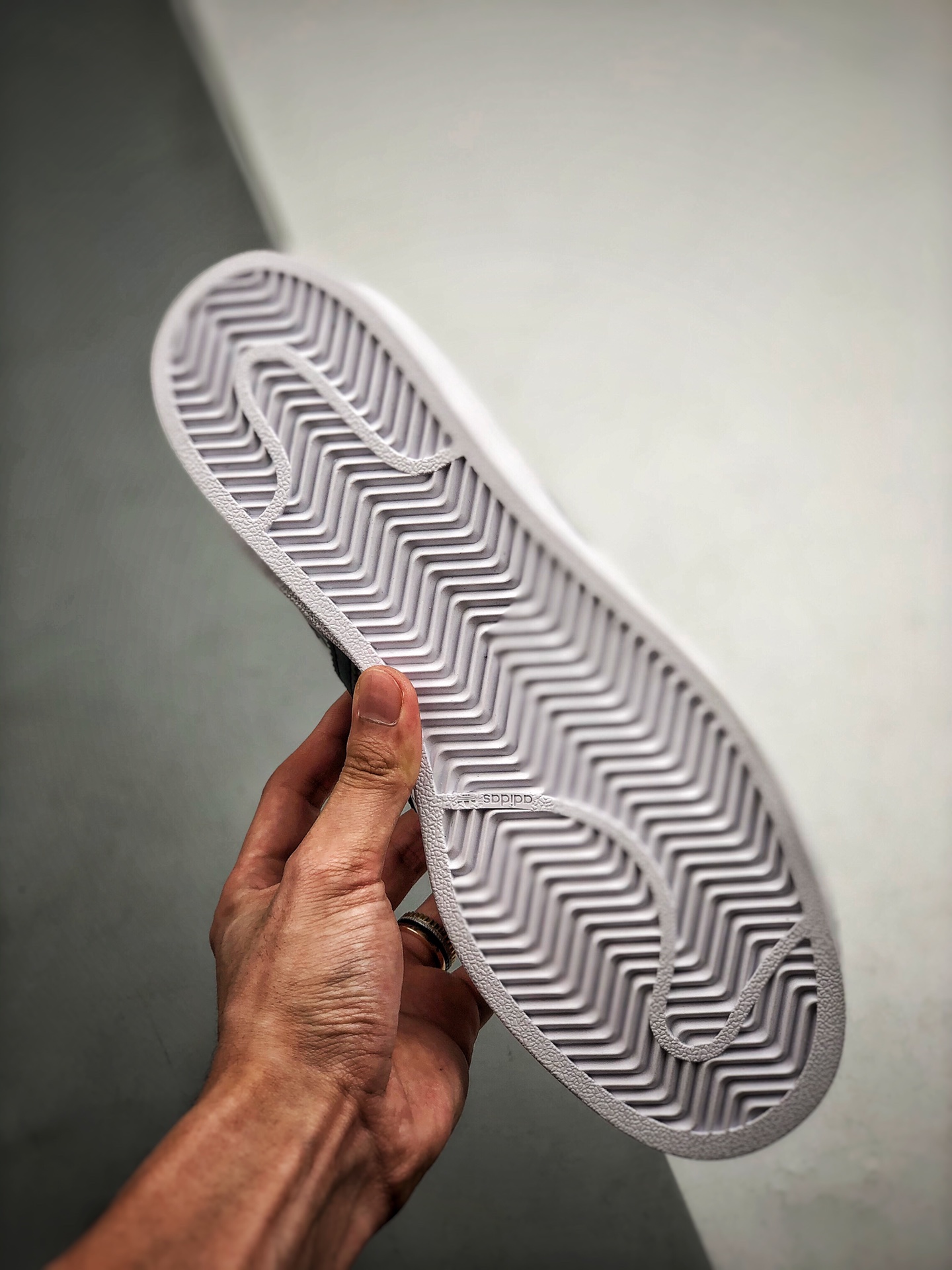 150 Adidas阿迪达斯 Originals SUPERSTAR W 贝壳头官网同步 白黑海报3M EF1480