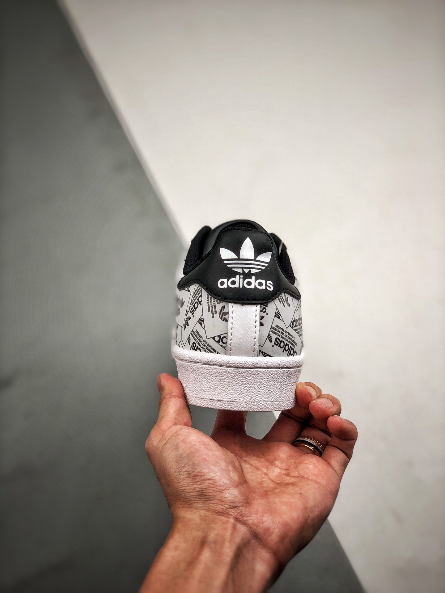 150 Adidas阿迪达斯 Originals SUPERSTAR W 贝壳头官网同步 白黑海报3M EF1480