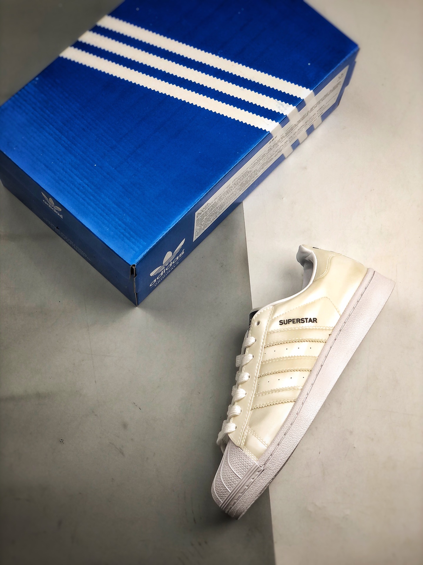150 Adidas Originals SUPERSTAR W EF1480
