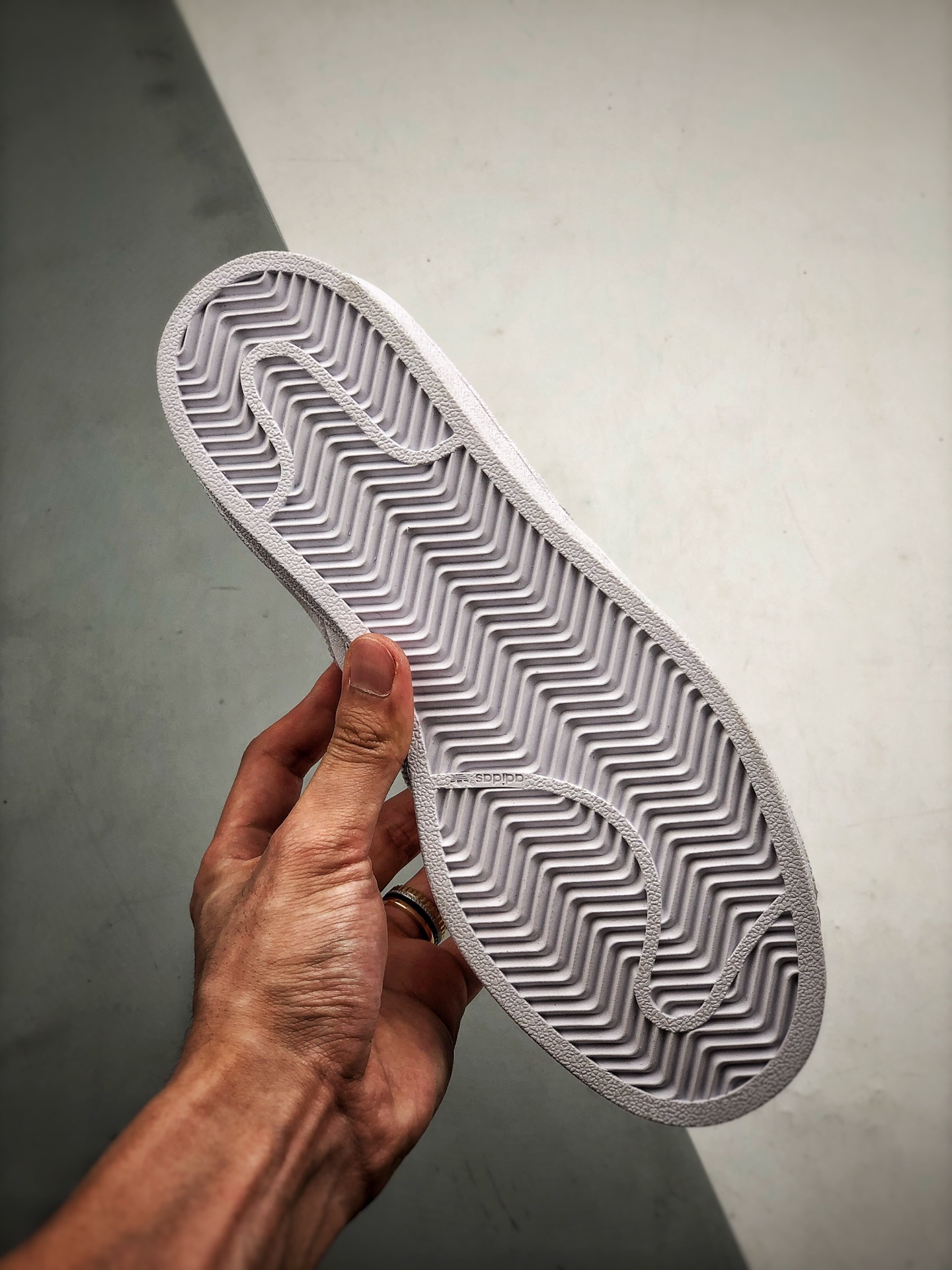 150 Adidas Originals SUPERSTAR W 贝壳头官网同步