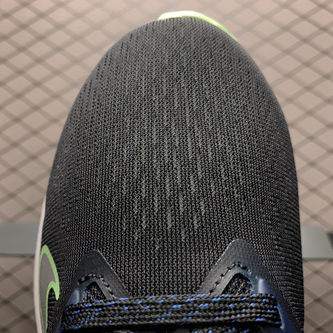 200 Nike Air Zoom Winflo 7代 网面透气 训练跑步鞋 CJ0291-004