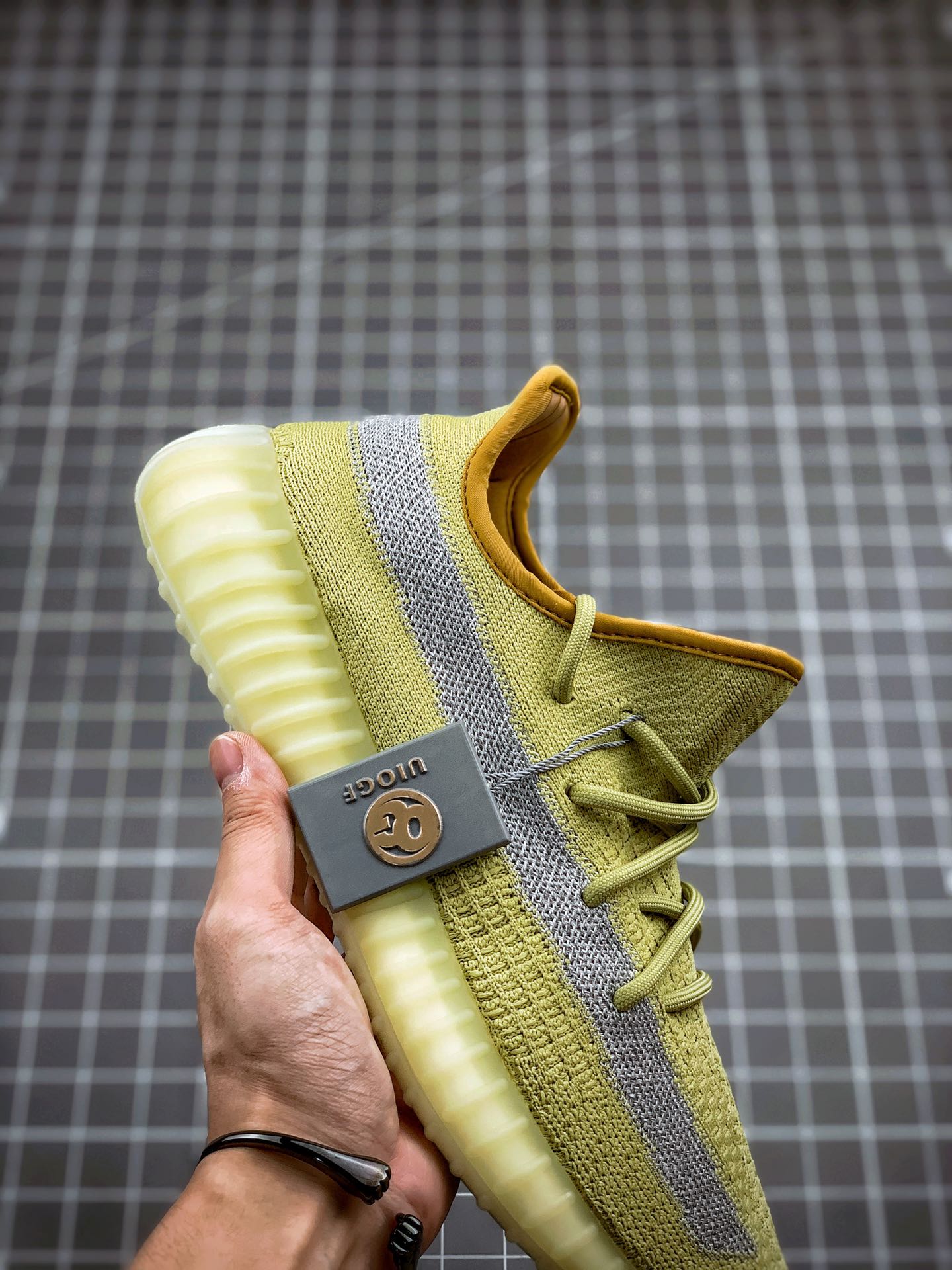 560  Adidas Yeezy 350 Boost V2 ”Marsh”黄侧透满天星 货号：FX9034 原装渔丝网加持 百分百原鞋一致