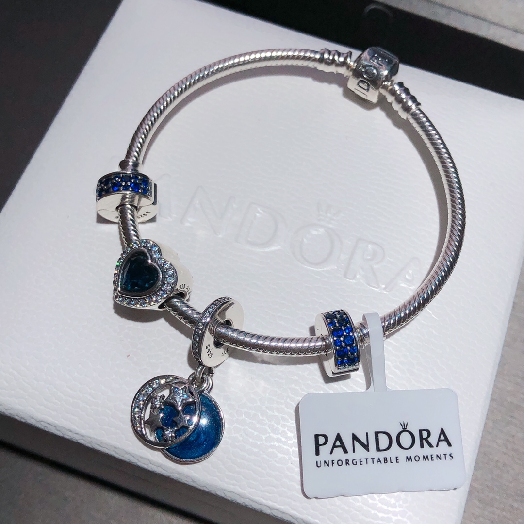 NO:103608,May Welfare Month Rewards New and Old Customers Little Pan Pan loves Pandora's finished bracelet, bracelet198609095月福利月 回馈新老客户 小潘潘尽情宠爱,潘多拉成品手镯,bracelet,Jewelry