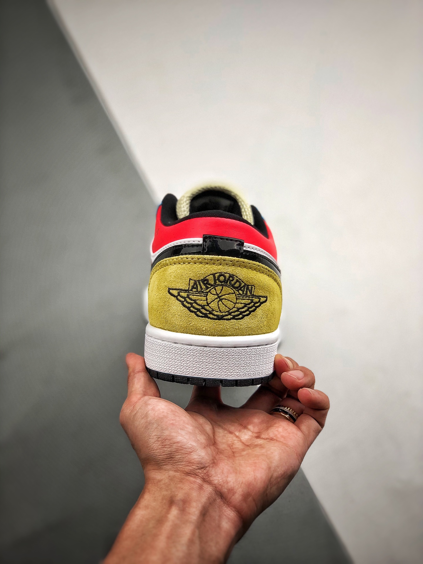 210 Air Jordan 1 Low 彩蛋拼接  头层小牛皮 鞋舌AJ原厂