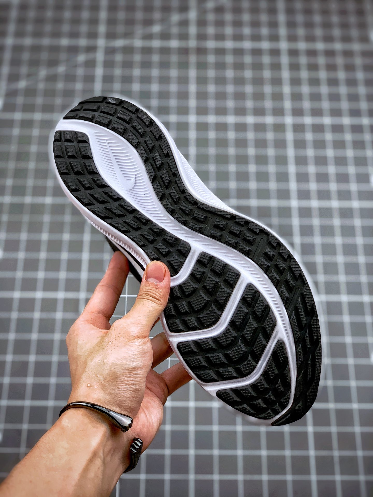 160 最高版本上架 Nike Air Zoom Winflo 10 登月系列 原鞋公司级 货号：CI9981-004