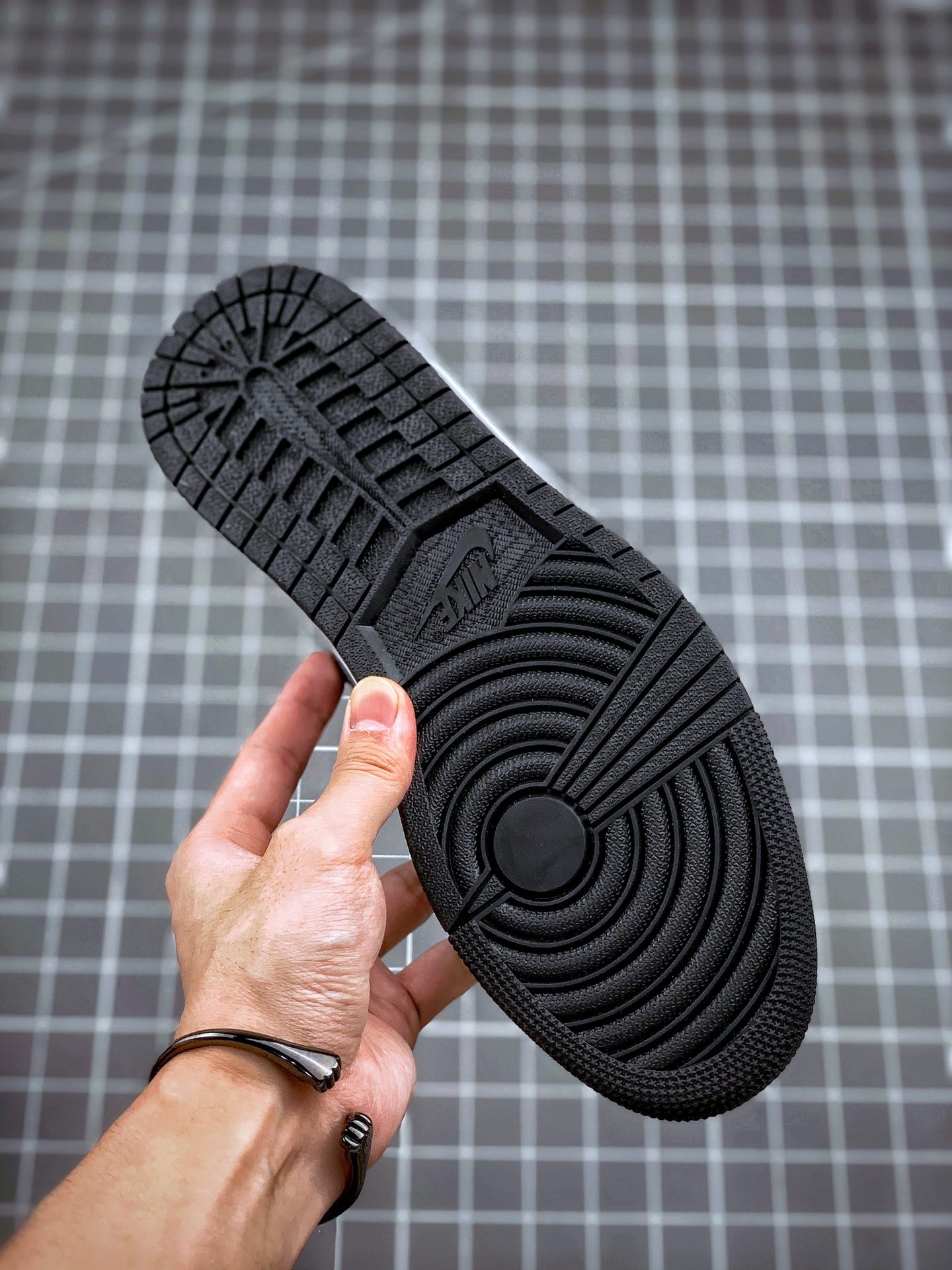 210 Air Jordan 1 Low 彩虹拼接