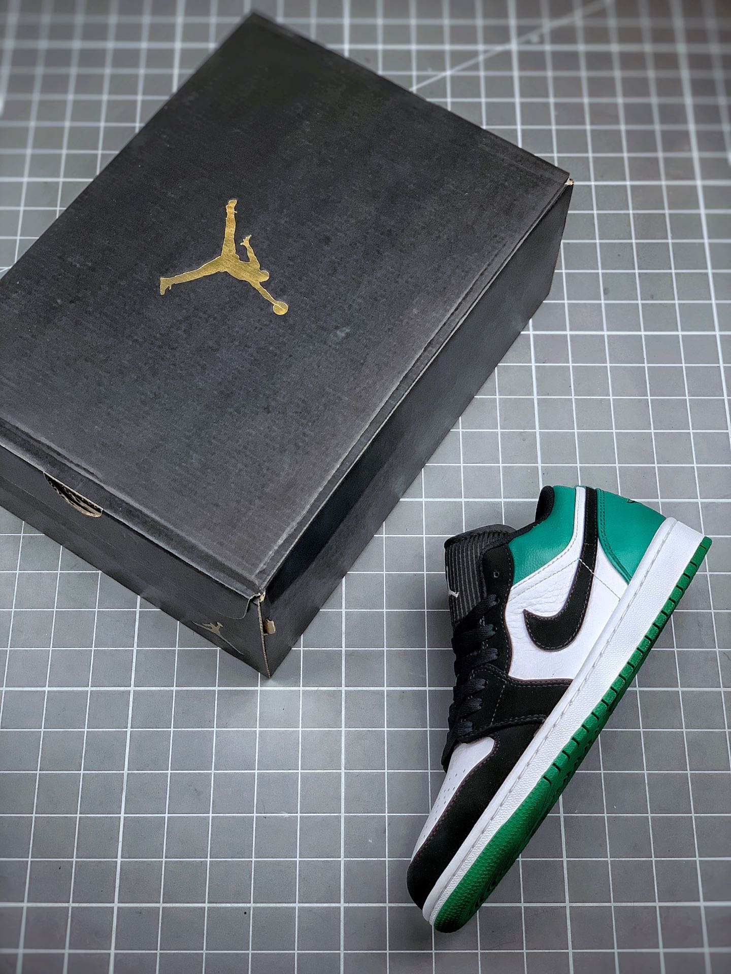 210 Air Jordan 1 Low 经典黑绿