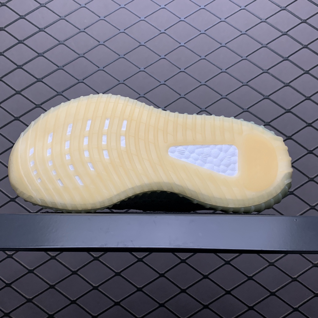 230 Adidas 阿迪达斯 Yeezy Boost 350v2 Kids 椰子童鞋 FX9037