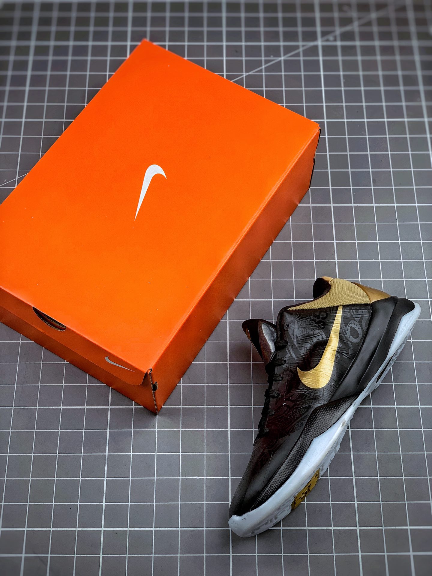 290 NIKE ZOOM KOBE 5”BIG STAGE” 殿堂级情怀配色 黑金大舞台 ZK5 386429-008