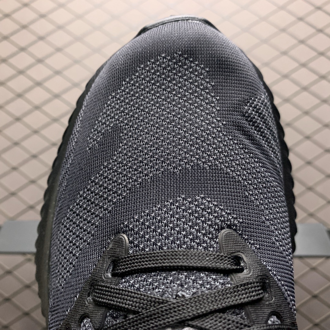 190 Adidas 阿迪达斯 AlphaBounce Beyond m 阿尔法网面休闲跑步鞋 B89091