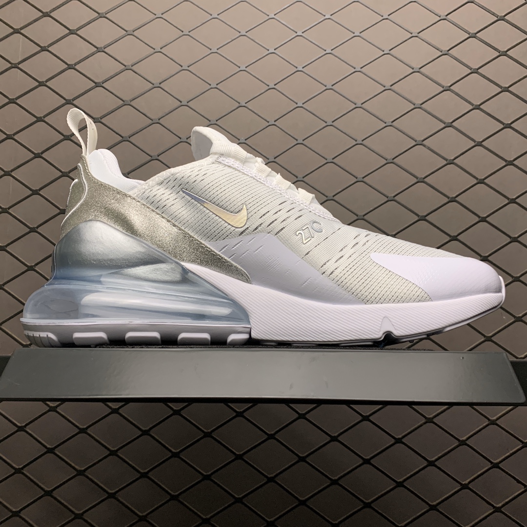 180 Nike Max 270 半掌气垫跑步鞋 CD8497-100