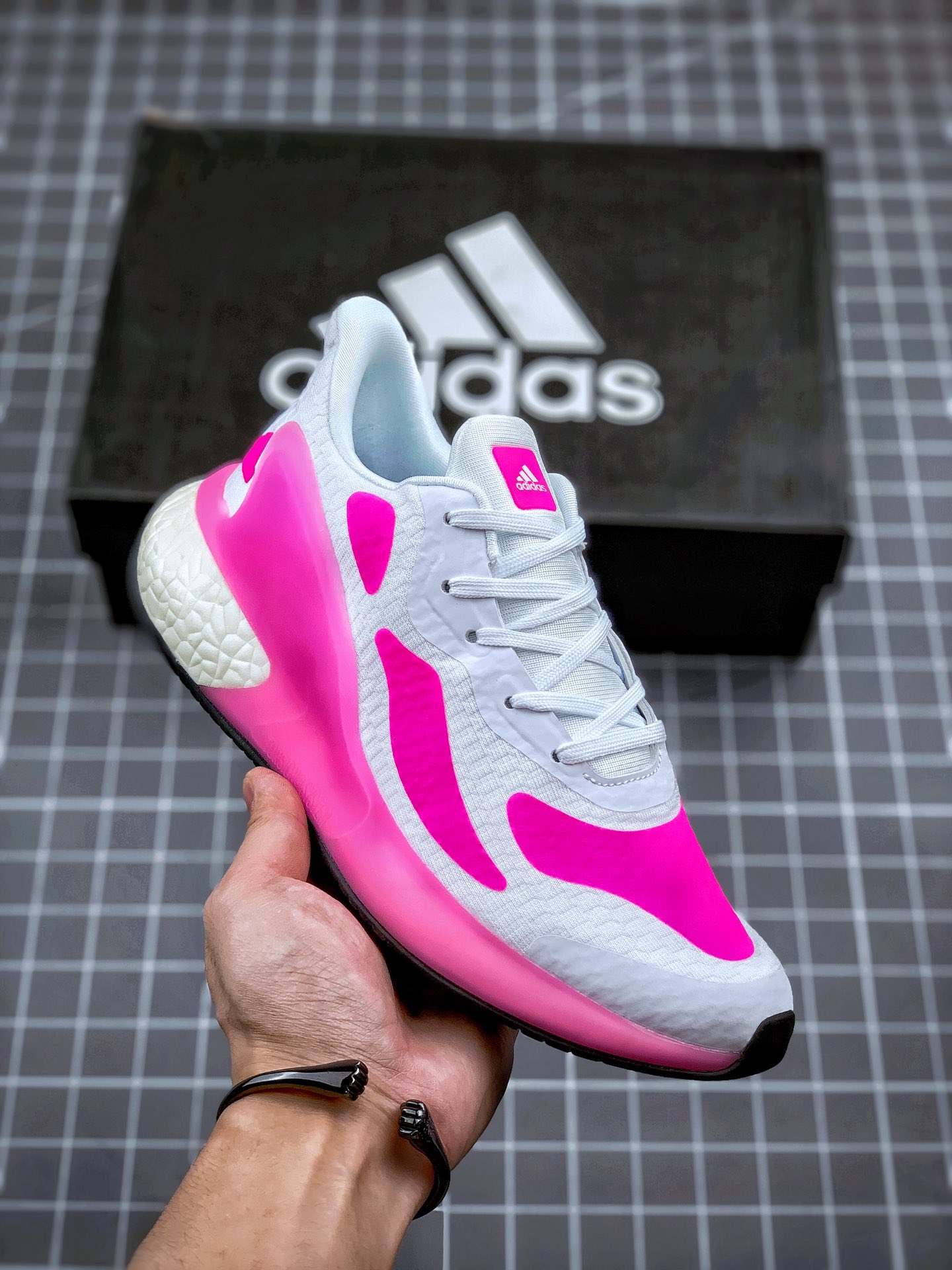 210 Adidas AlphaBounce FIT阿尔法11代