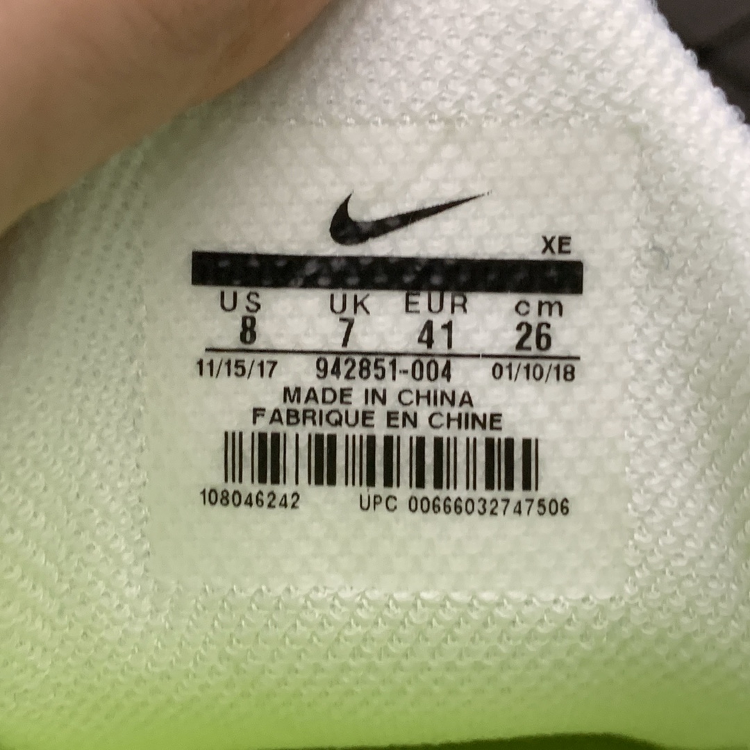 180 Nike Air Zoom Pegasus 35 登月35代 缓震透气跑步鞋 942851-004