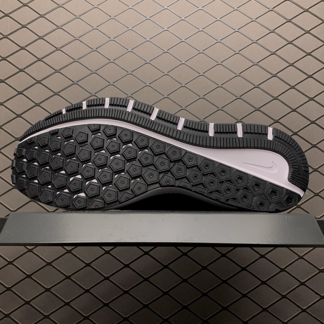180 Nike Air Zoom Structure 22 22代 缓震透气跑步鞋 AA1636-002