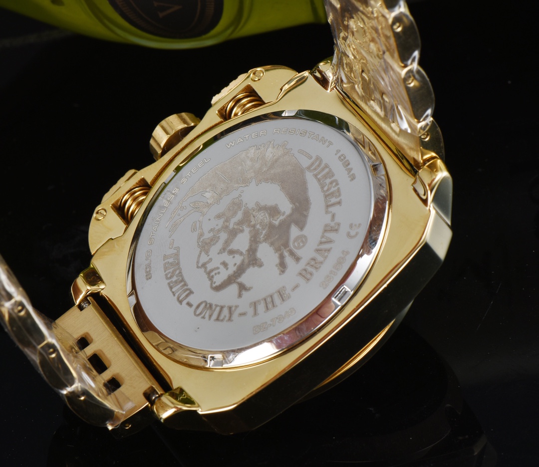 “DIESEL Men’s Quest Style Watch with Swiss Quartz Core and Titanium Mirrors” - 图片 8