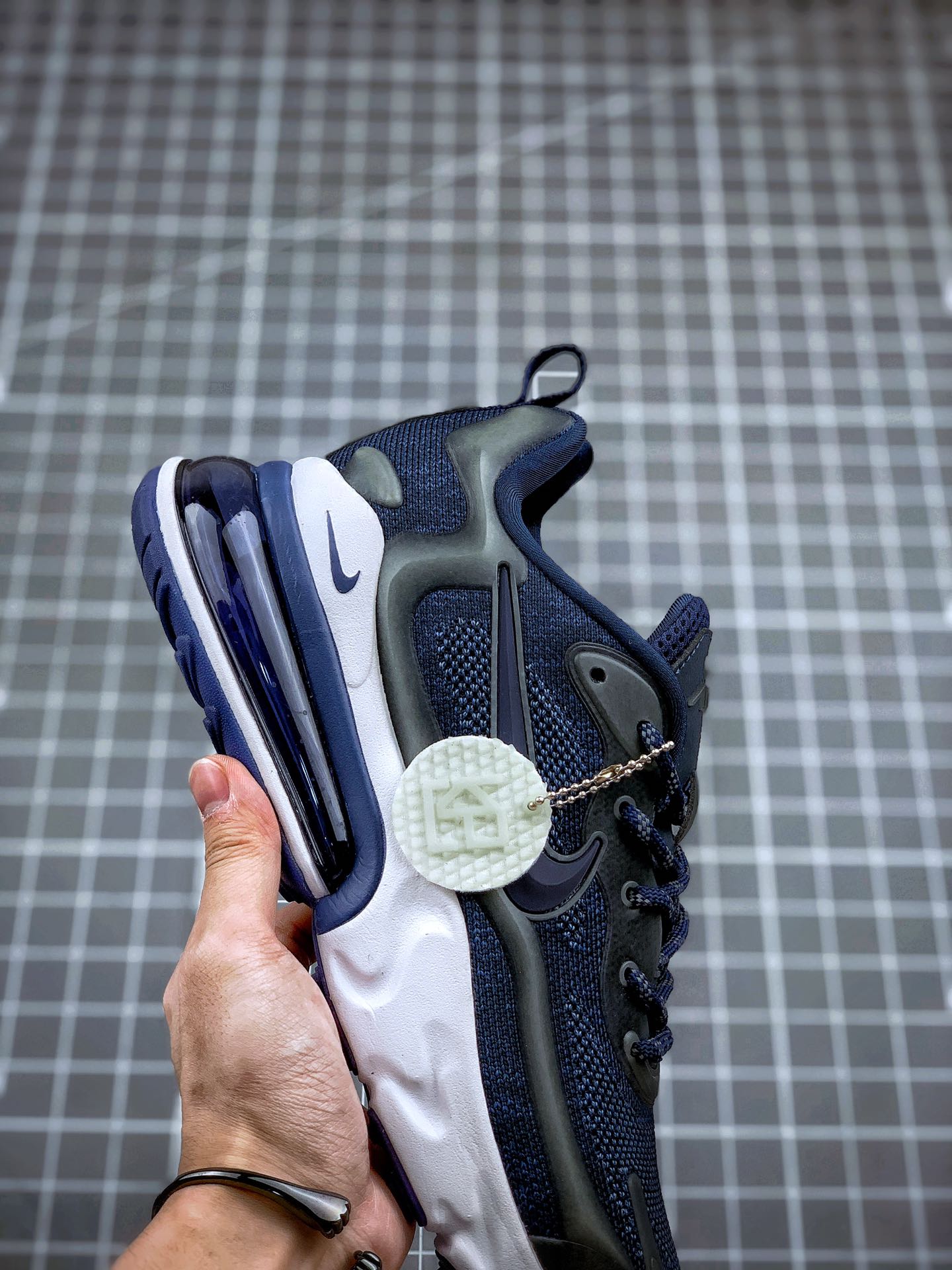 250 Air Max 270 React ENG  夜光3M反光 货号：AO4971-108