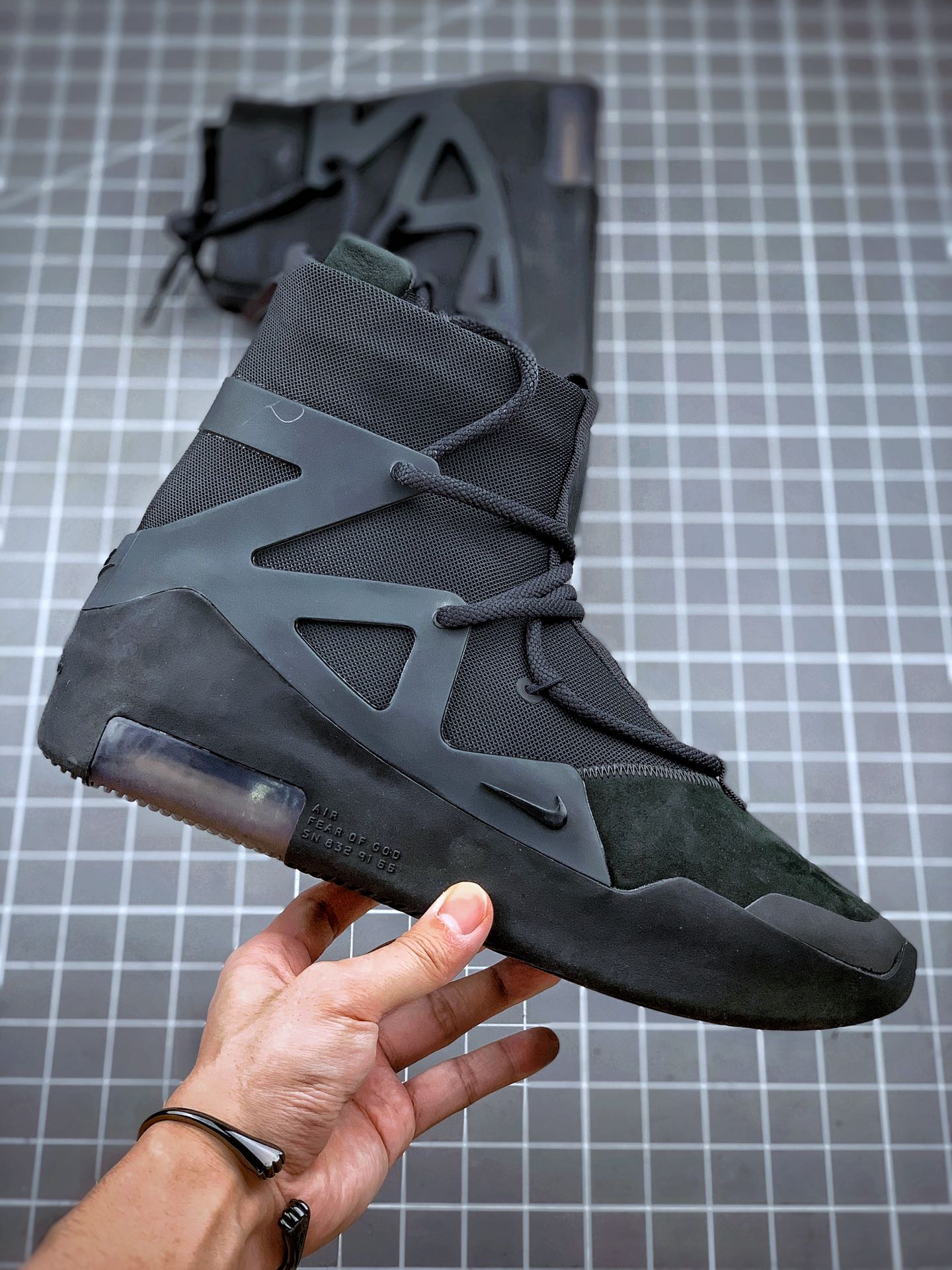 560 AIR FEAR OF GOD ”Triple black” 纯原生产线 黑魂 今