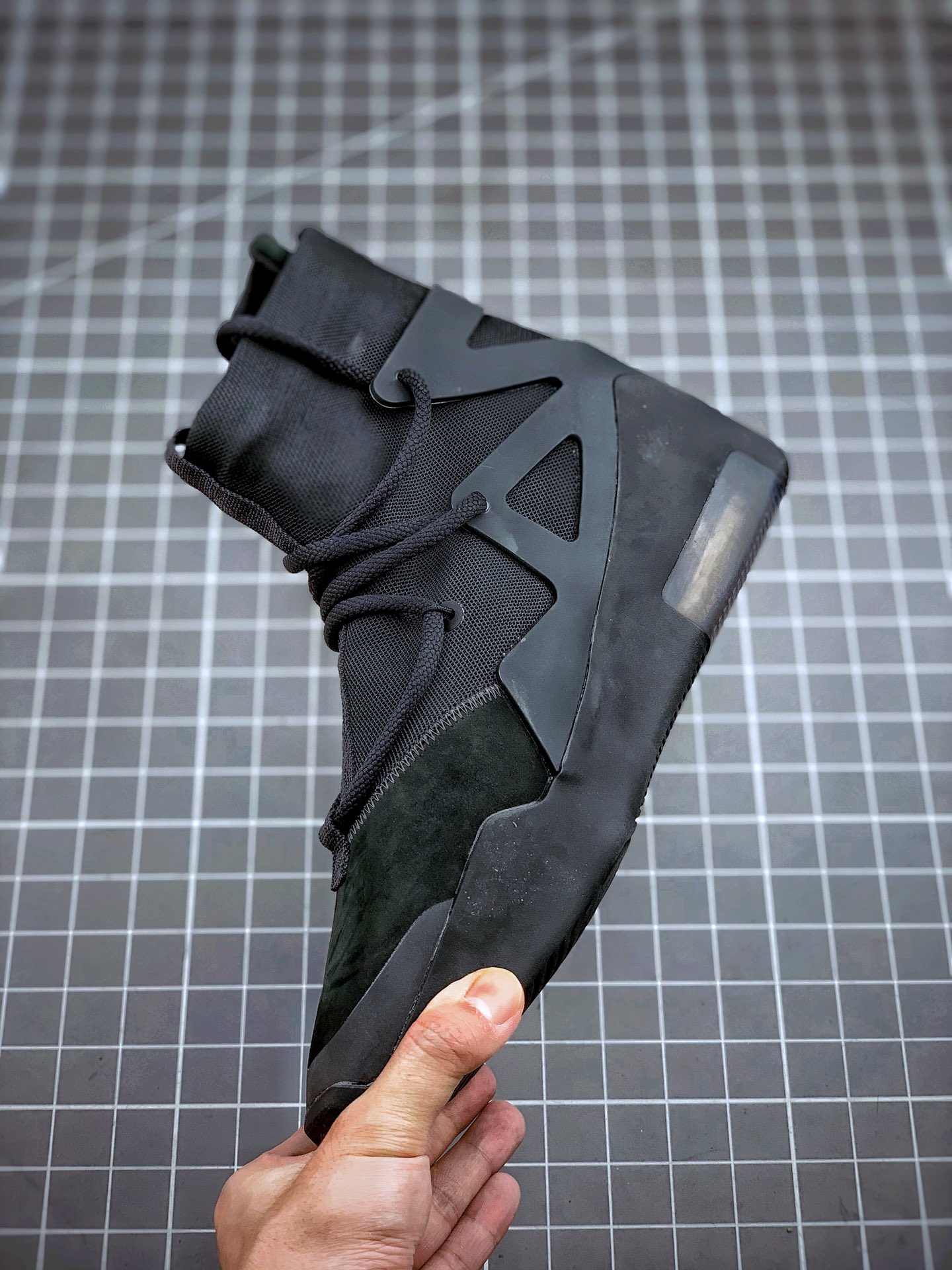 560 AIR FEAR OF GOD ”Triple black” 纯原生产线 黑魂 今