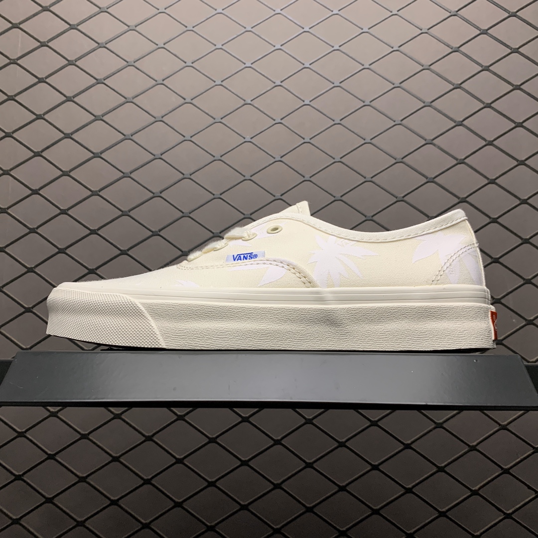 Vans 万斯 Authentic 低帮硫化休闲板鞋