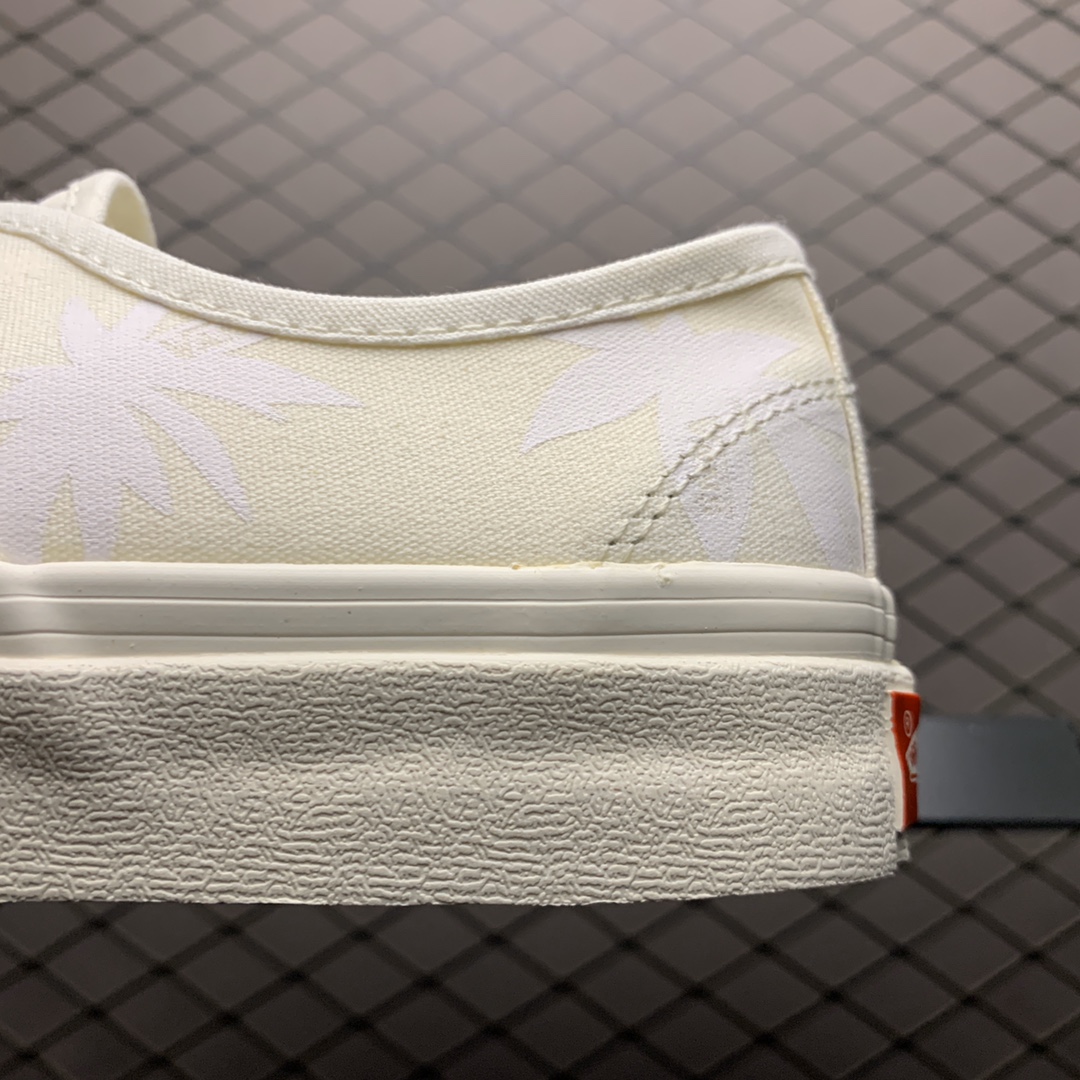 Vans 万斯 Authentic 低帮硫化休闲板鞋