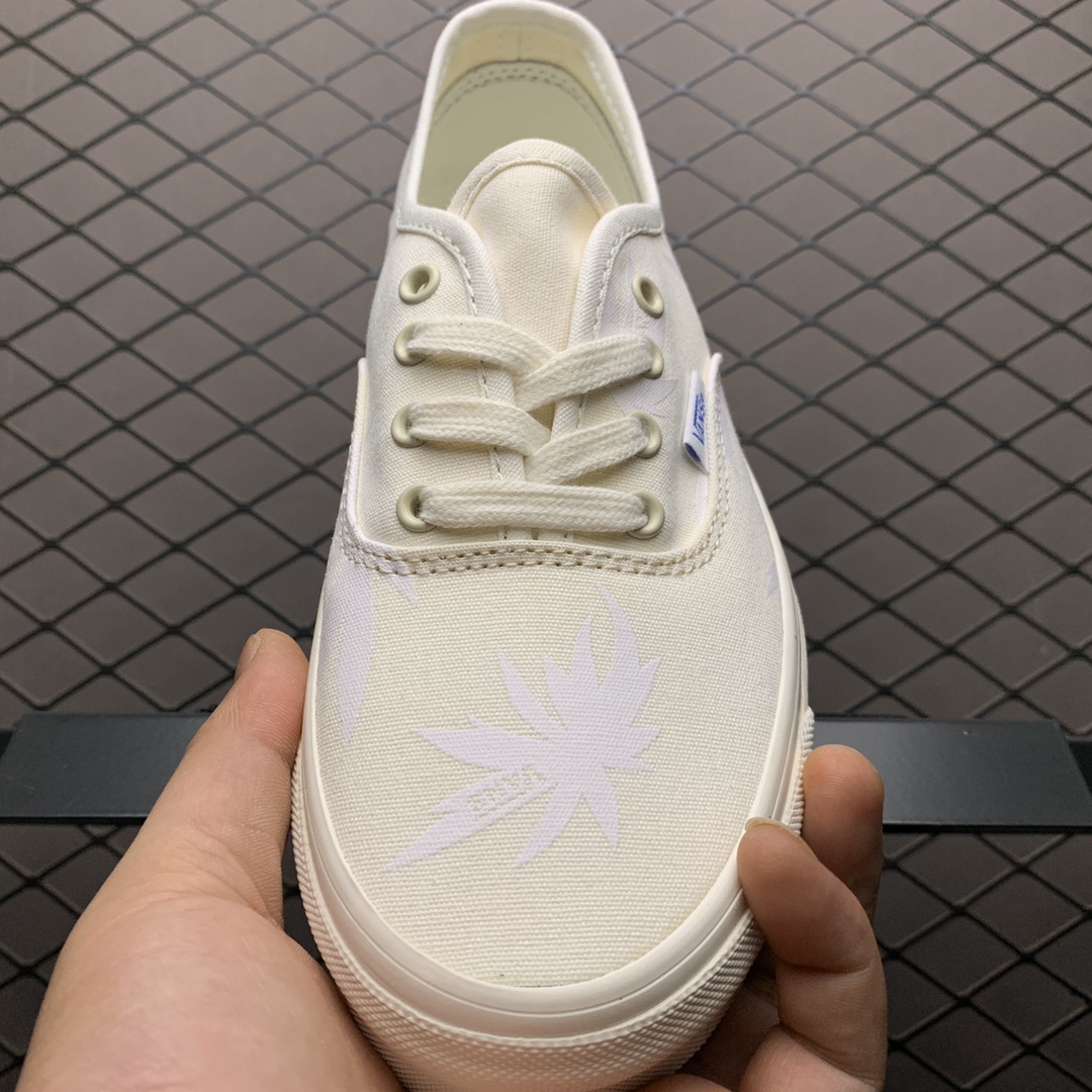 Vans 万斯 Authentic 低帮硫化休闲板鞋