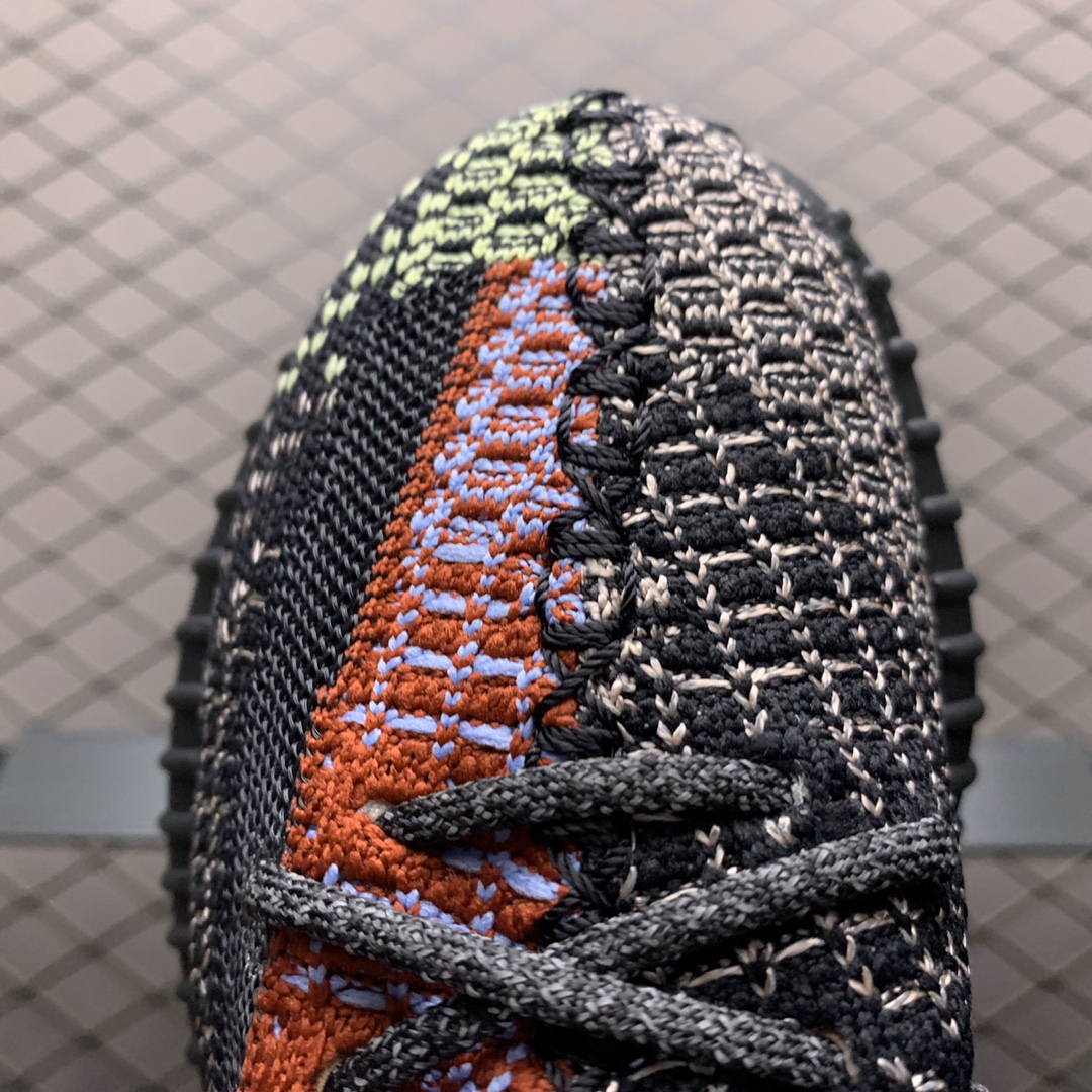 230 Adidas 阿迪达斯 Yeezy Boost 350v2 Kids 椰子童鞋 FX0777